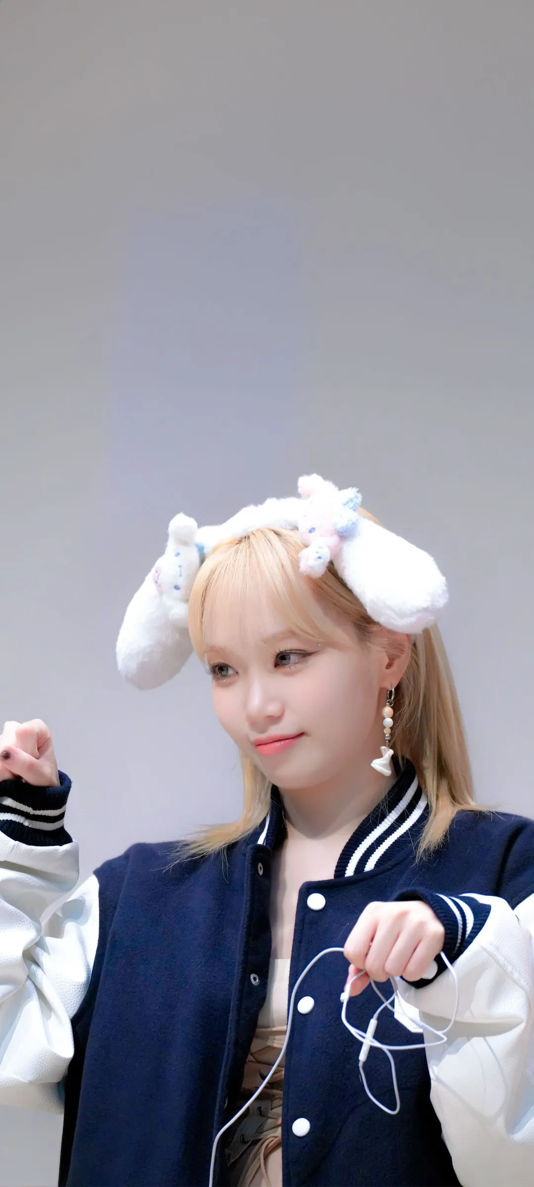 วอลเปเปอร์ หน้าจอล็อก มือถือ คิม แชวอน 4K HD ดาวน์โหลด — IZ*ONE, LE SSERAFIM
