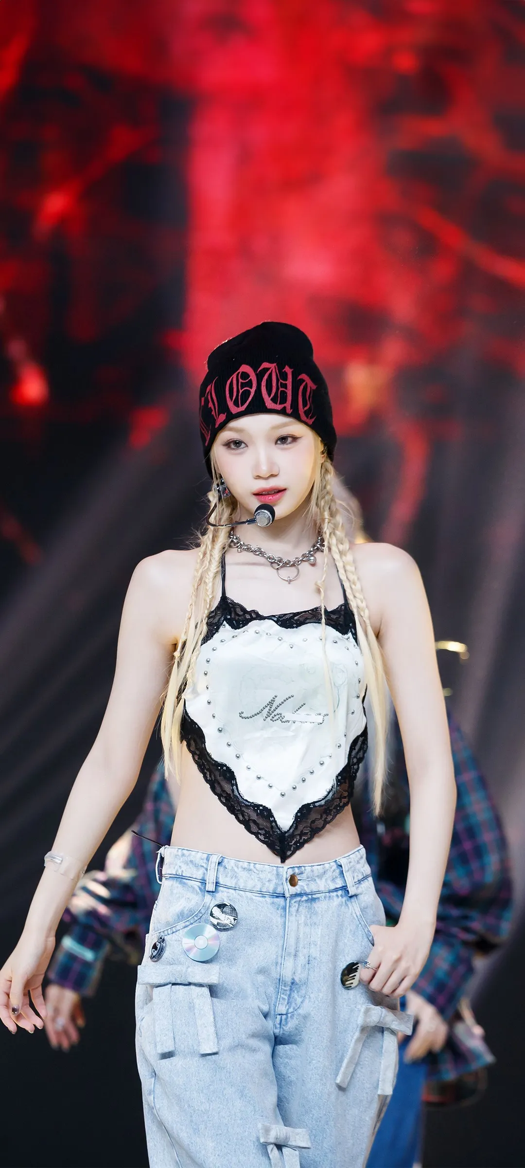 Wallpaper layar kunci hp Kim Chae-won 4K HD download — IZ*ONE, LE SSERAFIM