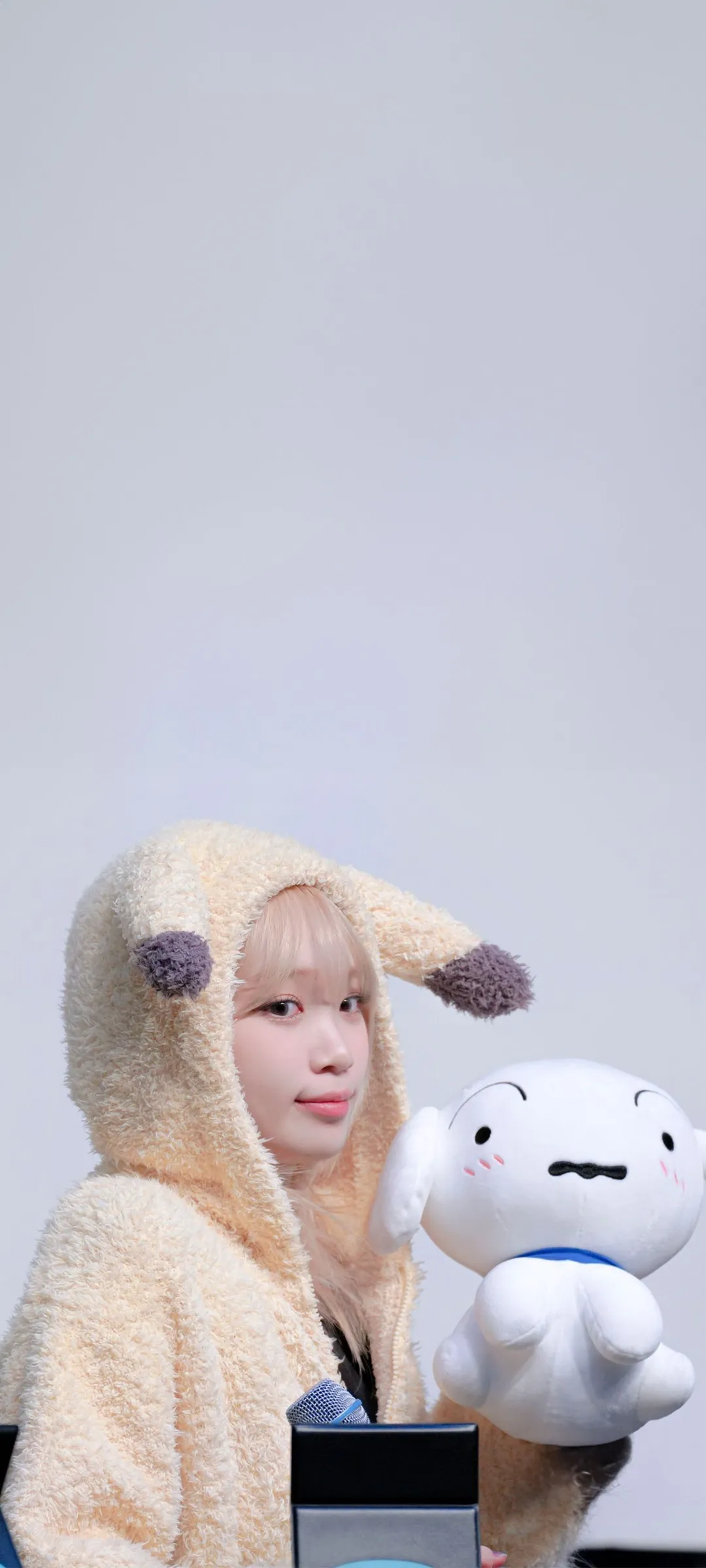 Wallpaper layar kunci hp Kim Chae-won 4K HD download — IZ*ONE, LE SSERAFIM