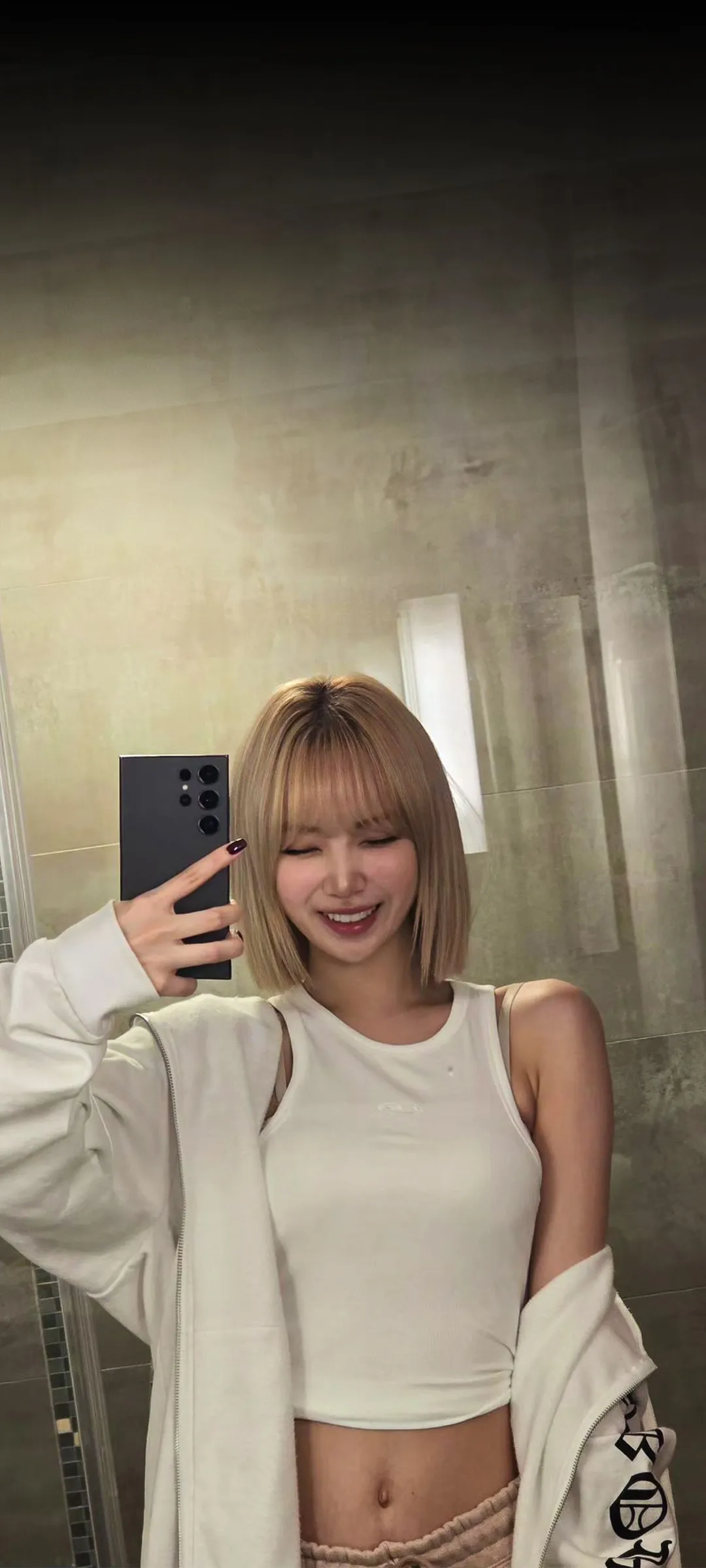 Wallpaper layar kunci hp Kim Chae-won 4K HD download — IZ*ONE, LE SSERAFIM