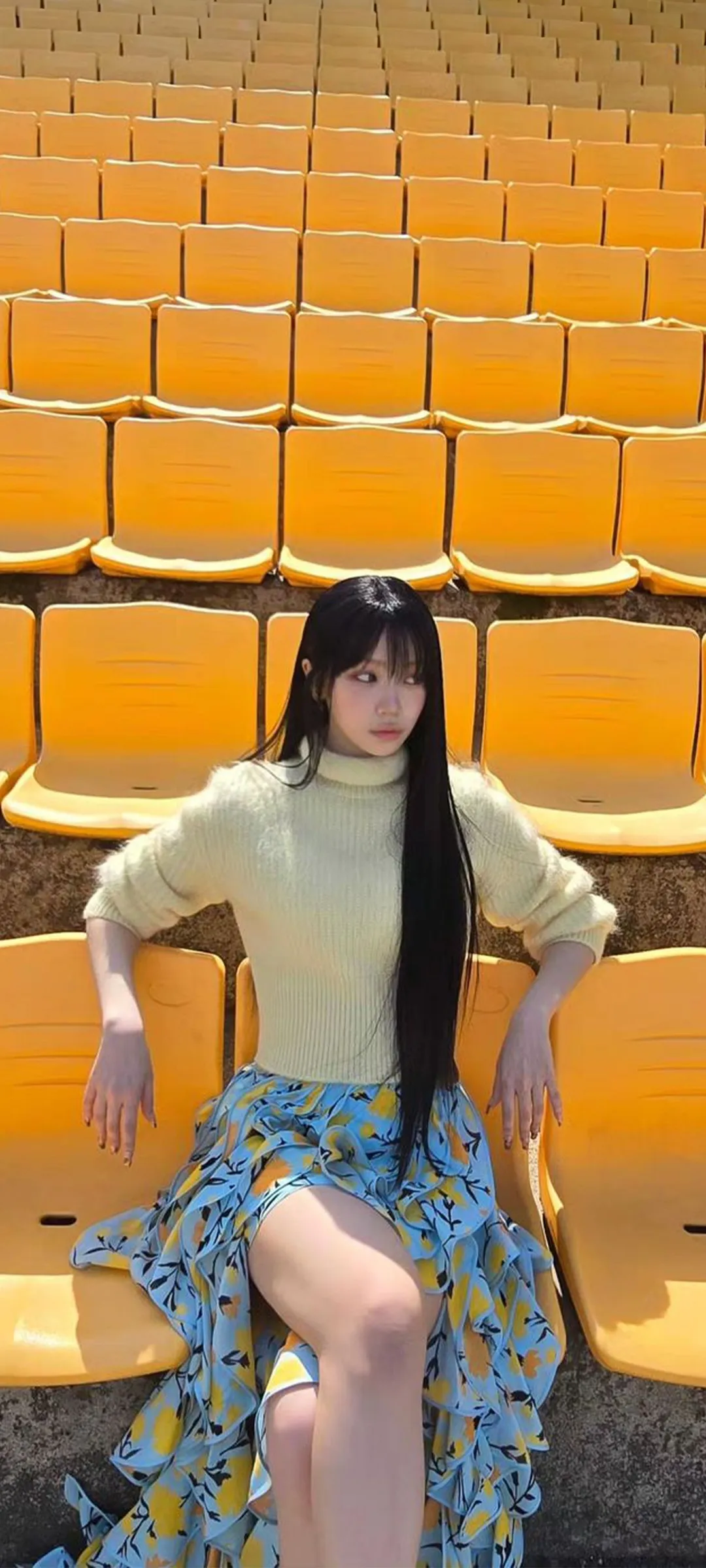 Wallpaper layar kunci hp Kim Chae-won 4K HD download — IZ*ONE, LE SSERAFIM