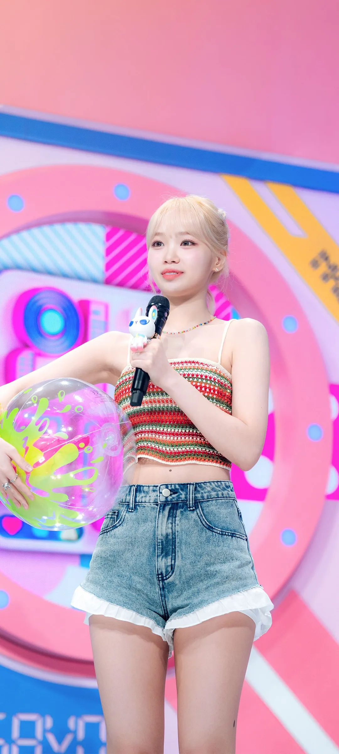 Wallpaper layar kunci hp Kim Chae-won 4K HD download — IZ*ONE, LE SSERAFIM