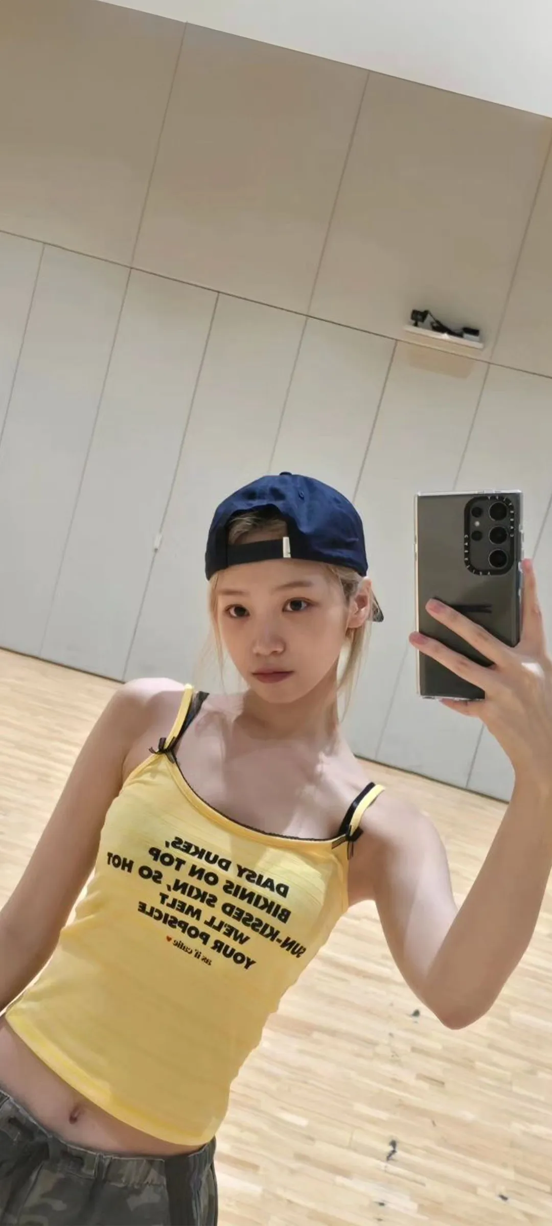 Wallpaper layar kunci hp Kim Chae-won 4K HD download — IZ*ONE, LE SSERAFIM