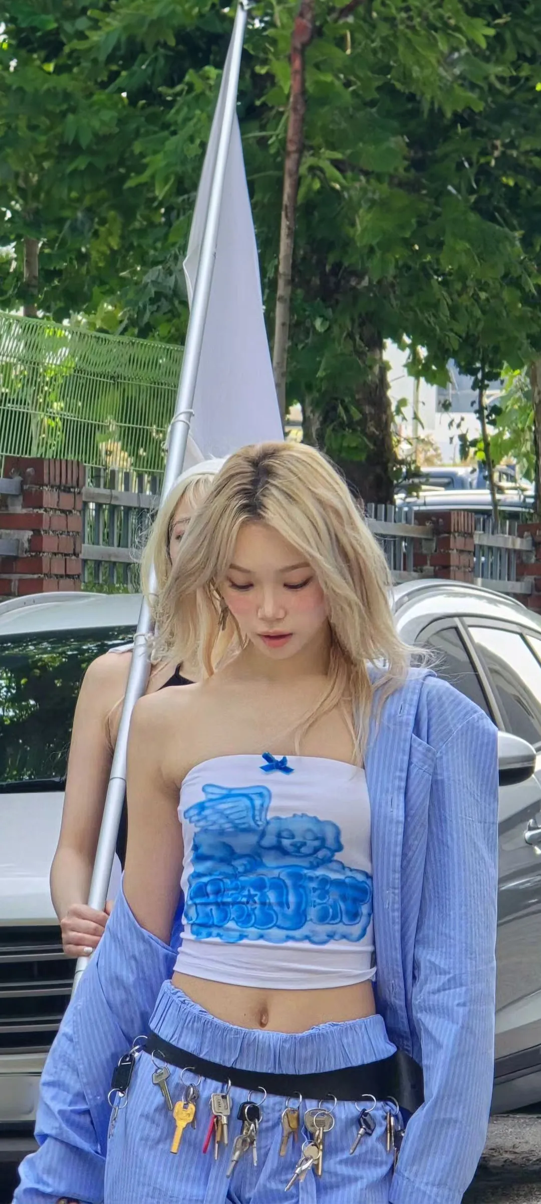 Wallpaper layar kunci hp Kim Chae-won 4K HD download — IZ*ONE, LE SSERAFIM