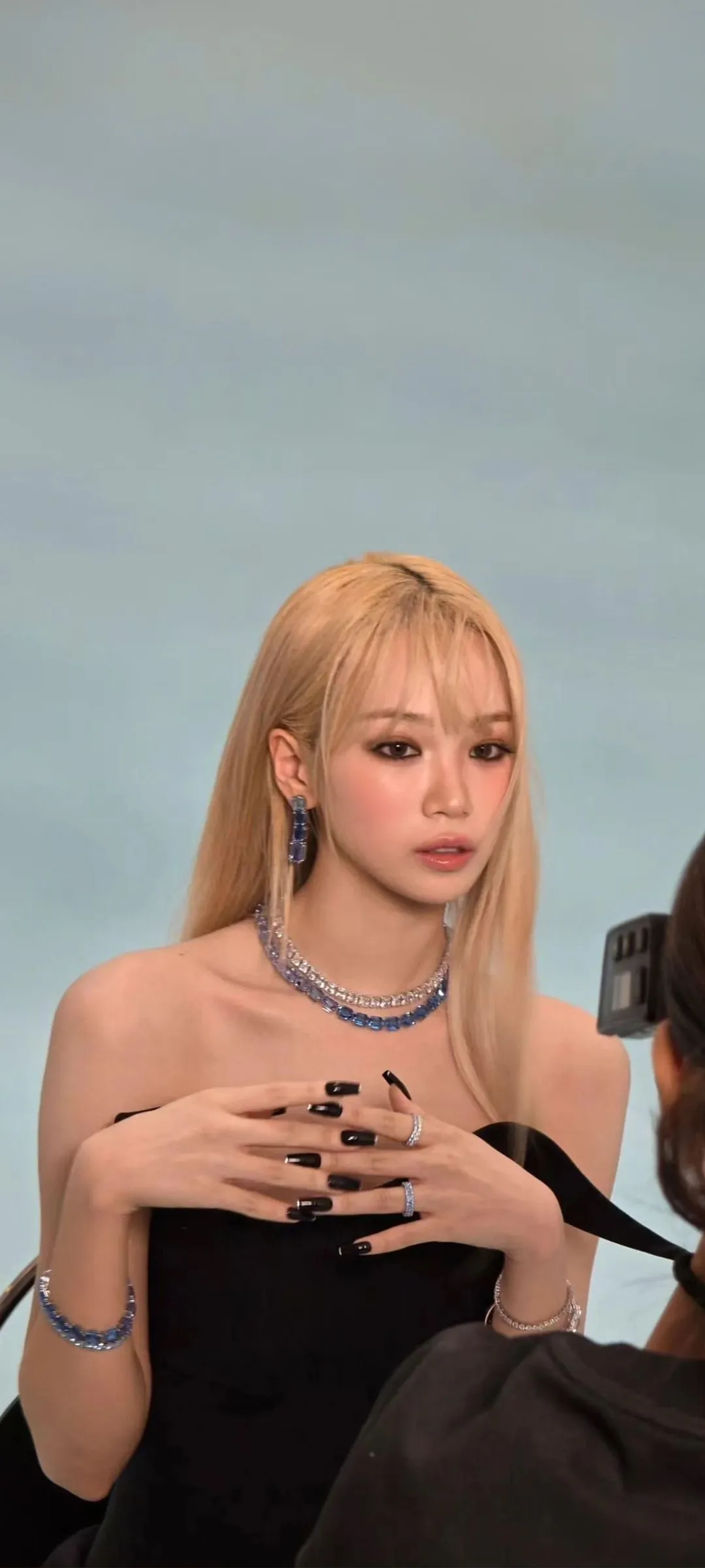 Wallpaper layar kunci hp Kim Chae-won 4K HD download — IZ*ONE, LE SSERAFIM