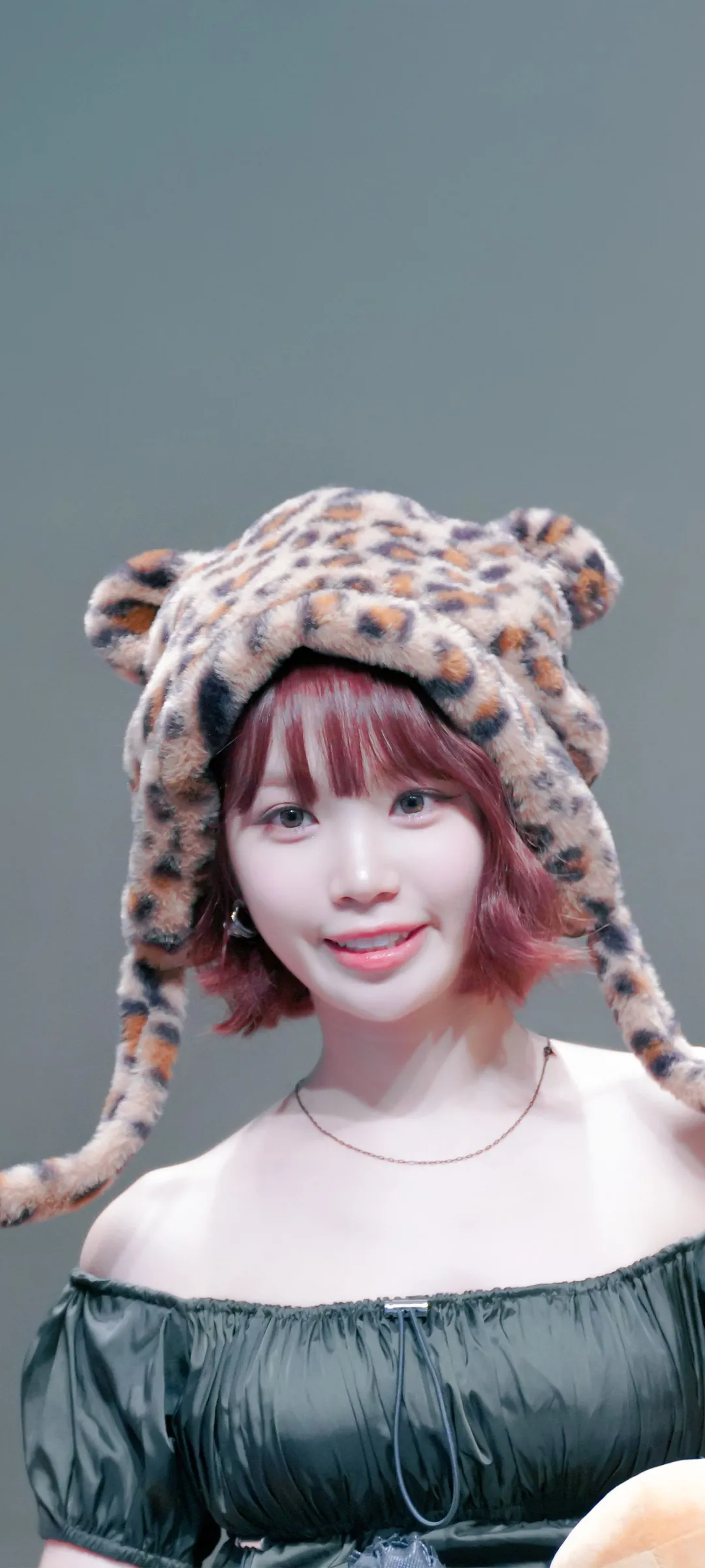 Wallpaper layar kunci hp Kim Chae-won 4K HD download — IZ*ONE, LE SSERAFIM