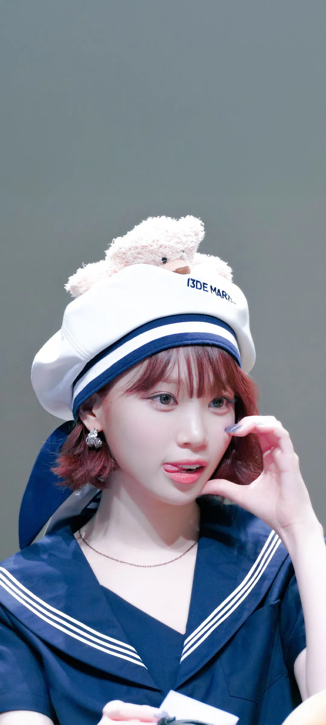 김채원 잠금화면 폰 배경화면 4K HD 다운로드 — 아이즈원, 르세라핌