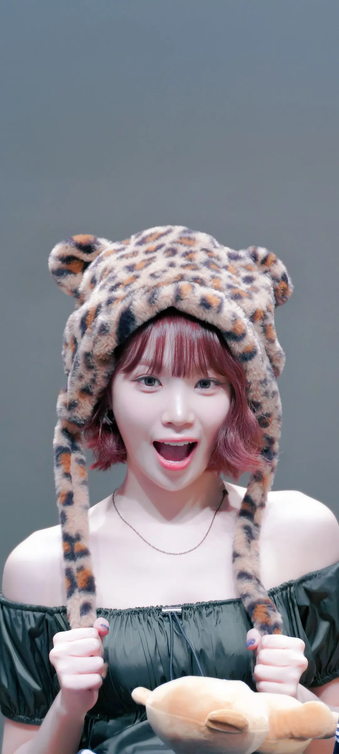 Wallpaper layar kunci hp Kim Chae-won 4K HD download — IZ*ONE, LE SSERAFIM