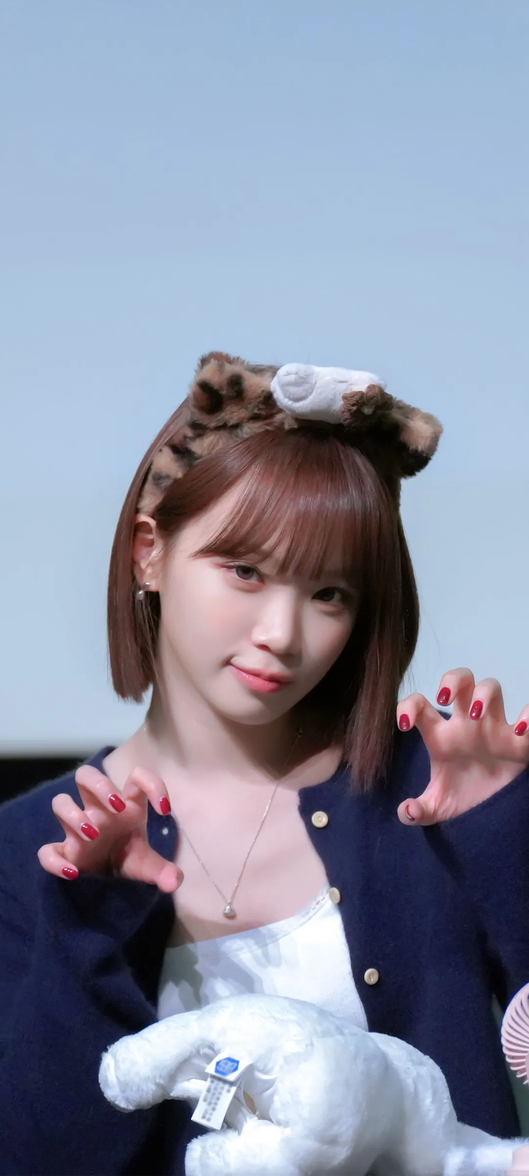 Wallpaper layar kunci hp Kim Chae-won 4K HD download — IZ*ONE, LE SSERAFIM