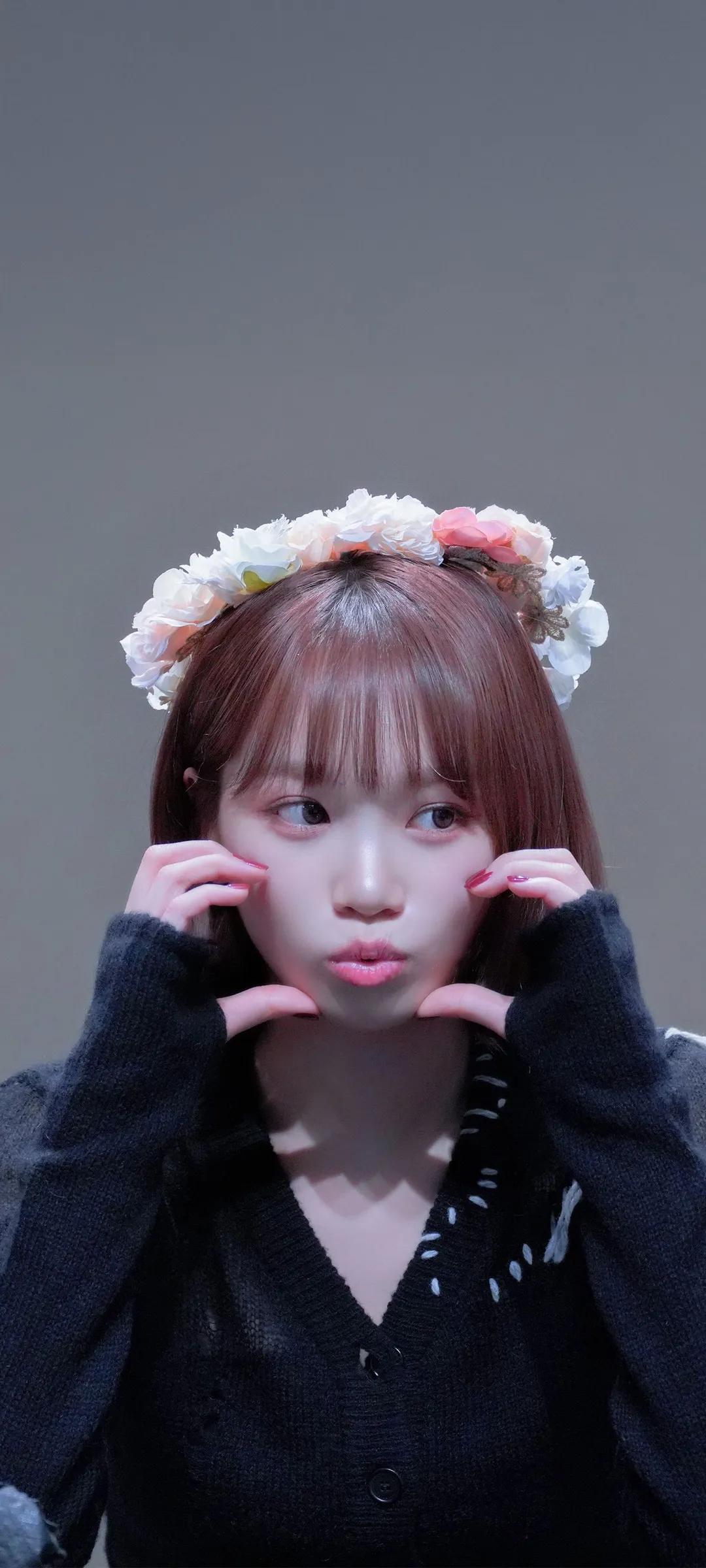 김채원 잠금화면 폰 배경화면 4K HD 다운로드 — 아이즈원, 르세라핌
