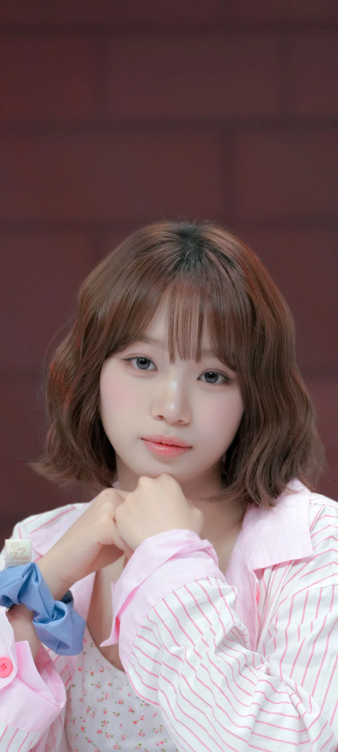 Wallpaper layar kunci hp Kim Chae-won 4K HD download — IZ*ONE, LE SSERAFIM