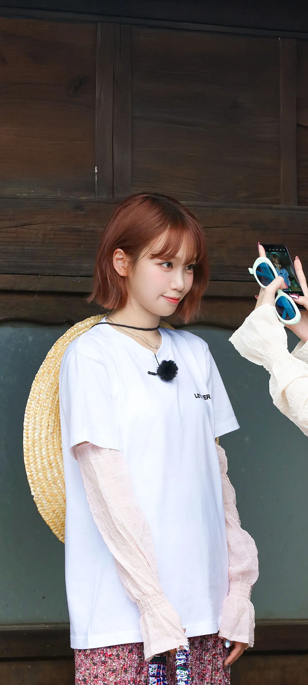 김채원 잠금화면 폰 배경화면 4K HD 다운로드 — 아이즈원, 르세라핌