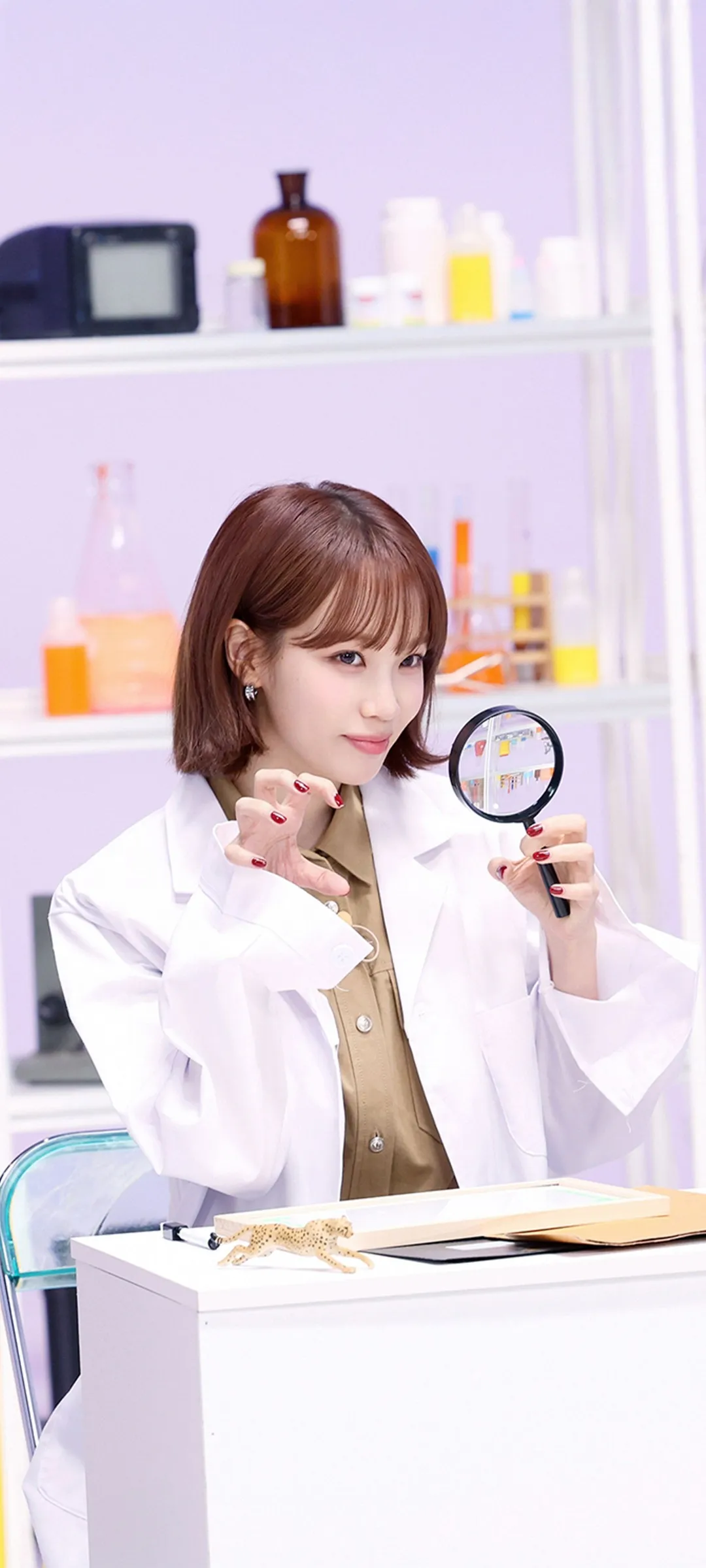 김채원 잠금화면 폰 배경화면 4K HD 다운로드 — 아이즈원, 르세라핌