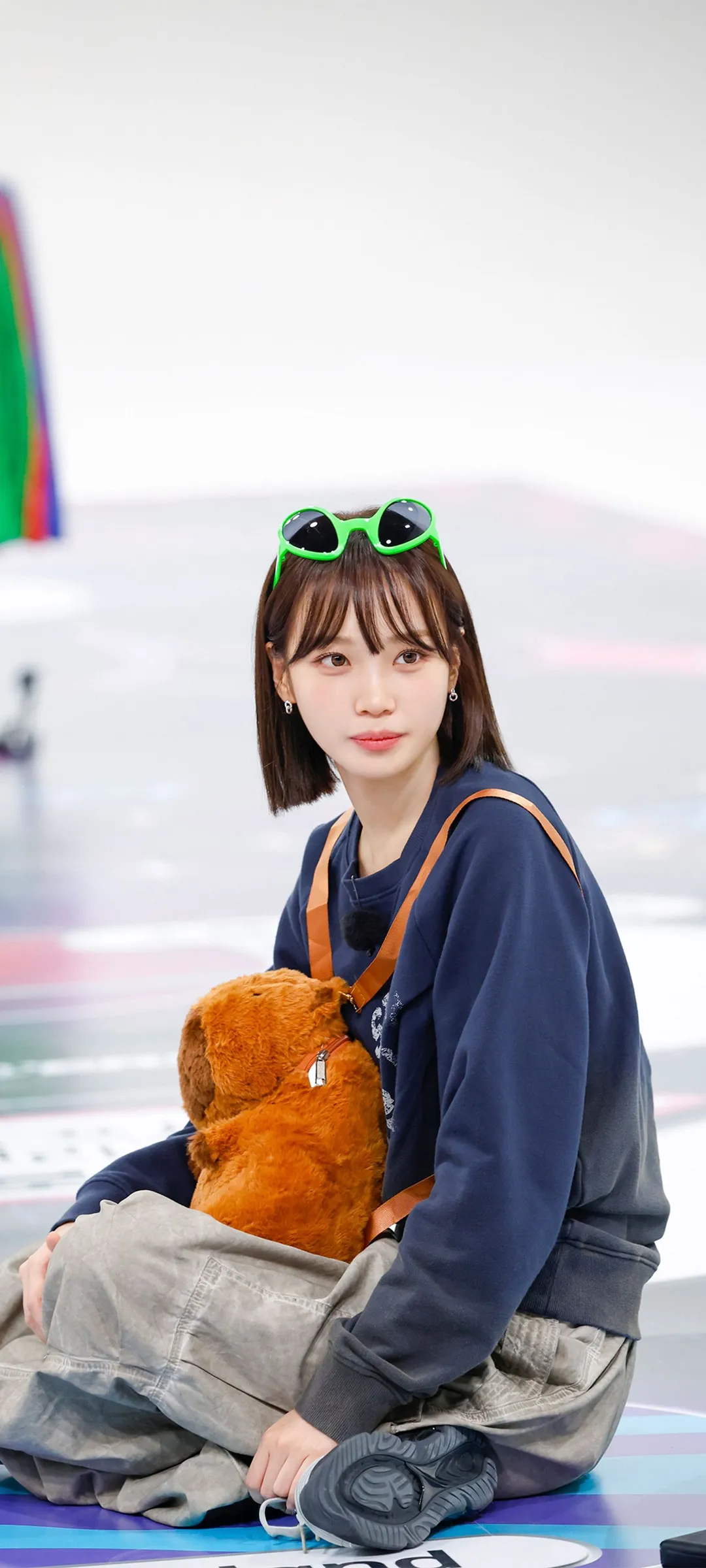 김채원 잠금화면 폰 배경화면 4K HD 다운로드 — 아이즈원, 르세라핌