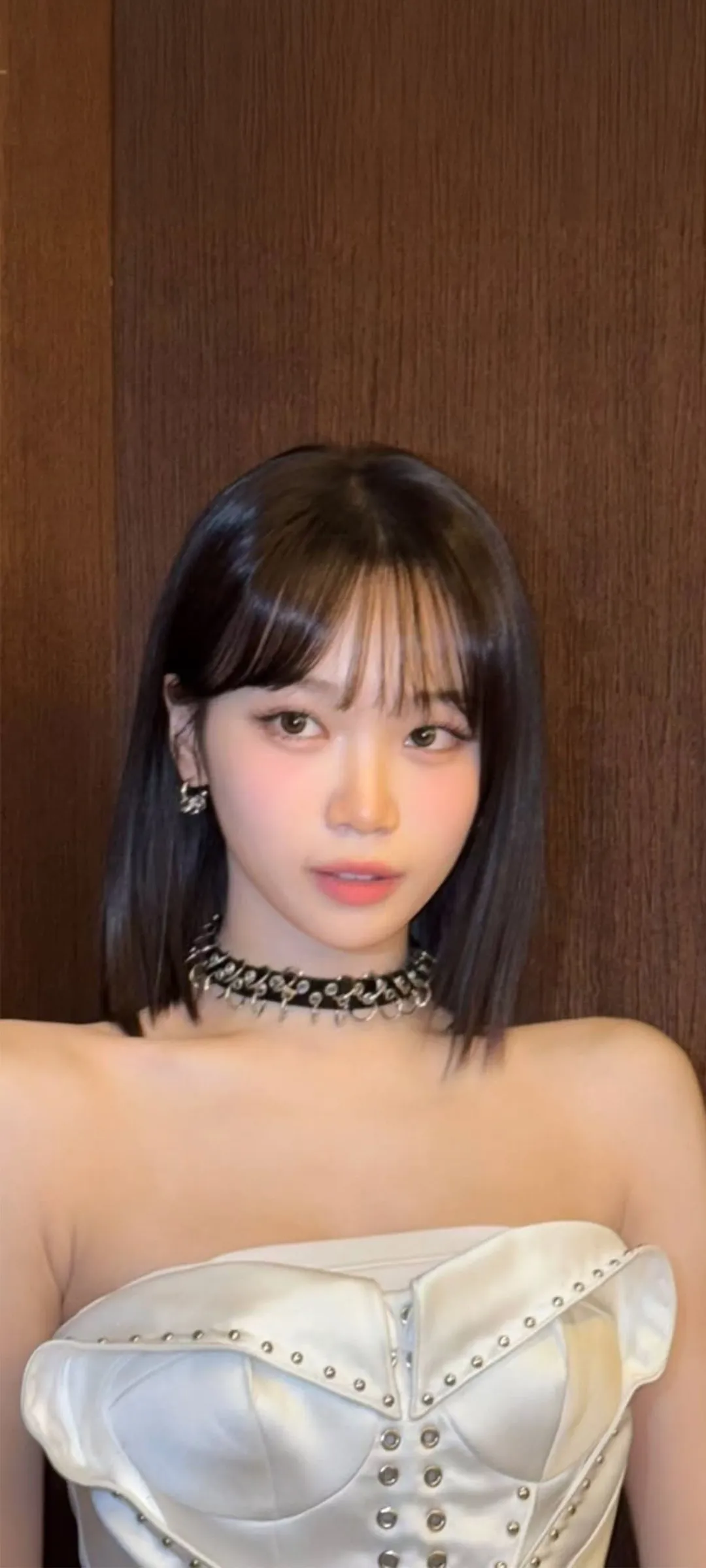 Wallpaper layar kunci hp Kim Chae-won 4K HD download — IZ*ONE, LE SSERAFIM