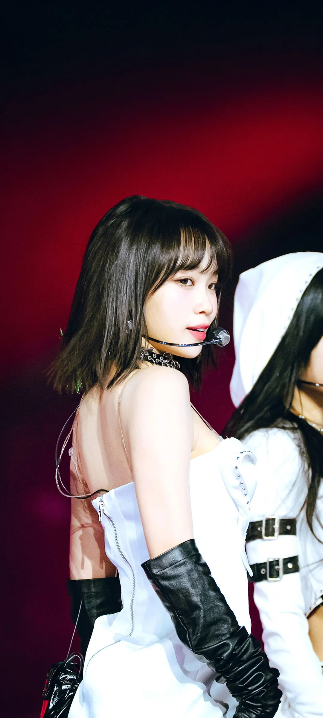 Wallpaper layar kunci hp Kim Chae-won 4K HD download — IZ*ONE, LE SSERAFIM
