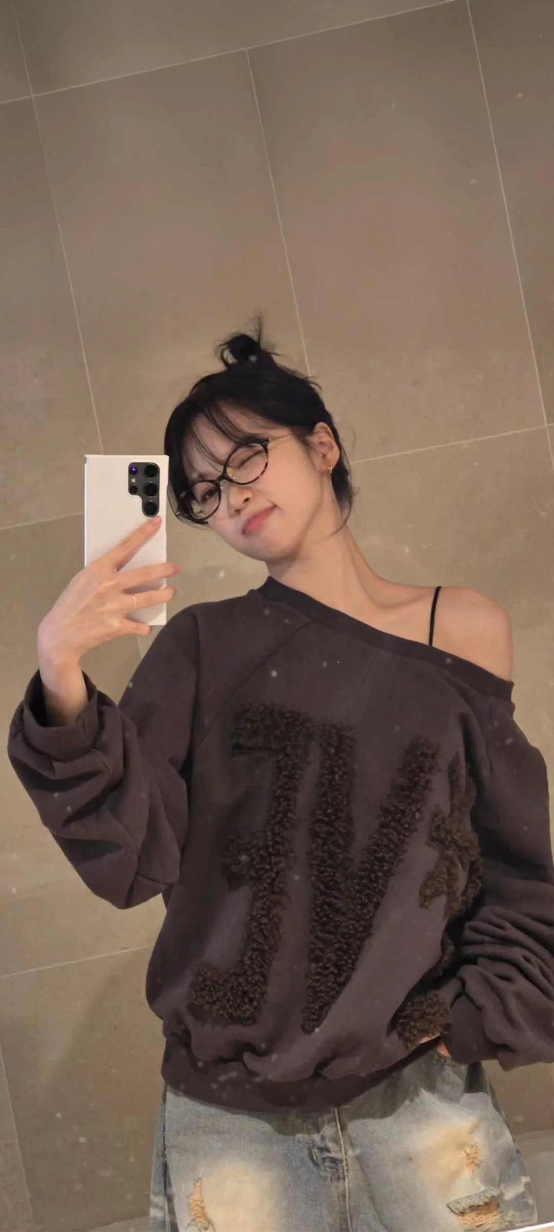 Wallpaper layar kunci hp Kim Chae-won 4K HD download — IZ*ONE, LE SSERAFIM