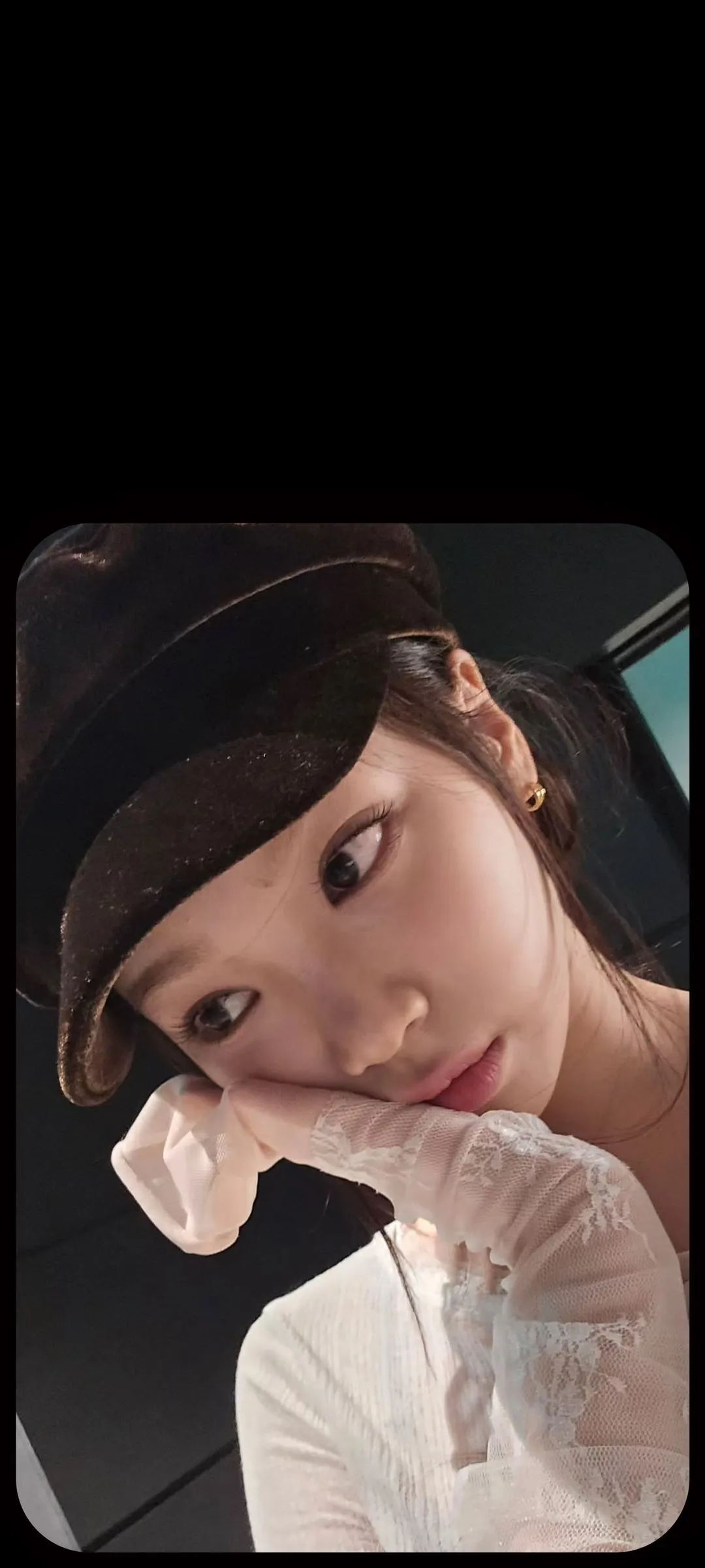 Wallpaper layar kunci hp Kim Chae-won 4K HD download — IZ*ONE, LE SSERAFIM