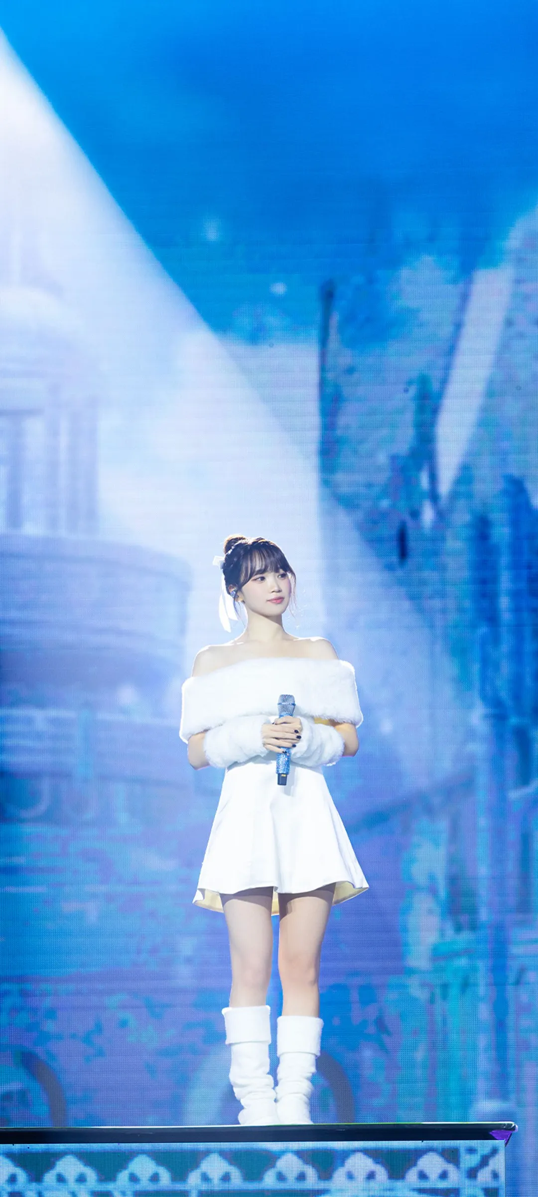 Wallpaper layar kunci hp Kim Chae-won 4K HD download — IZ*ONE, LE SSERAFIM