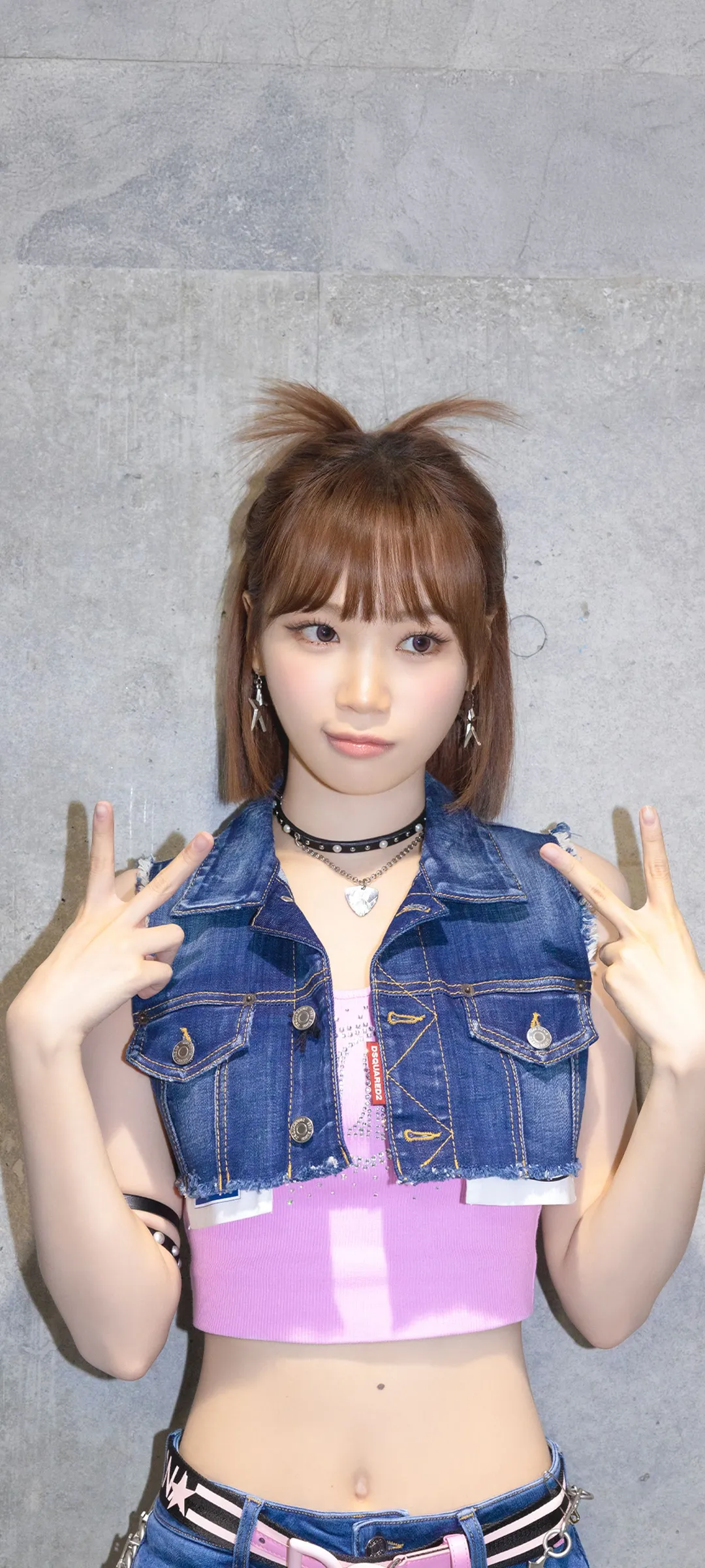 Wallpaper layar kunci hp Kim Chae-won 4K HD download — IZ*ONE, LE SSERAFIM