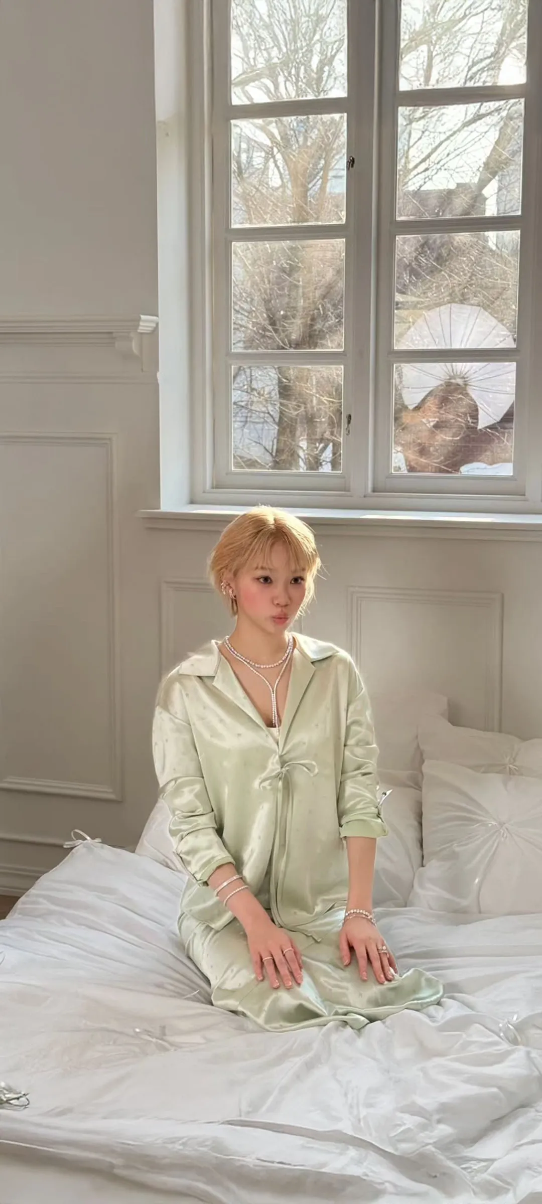 Wallpaper layar kunci hp Kim Chae-won 4K HD download — IZ*ONE, LE SSERAFIM