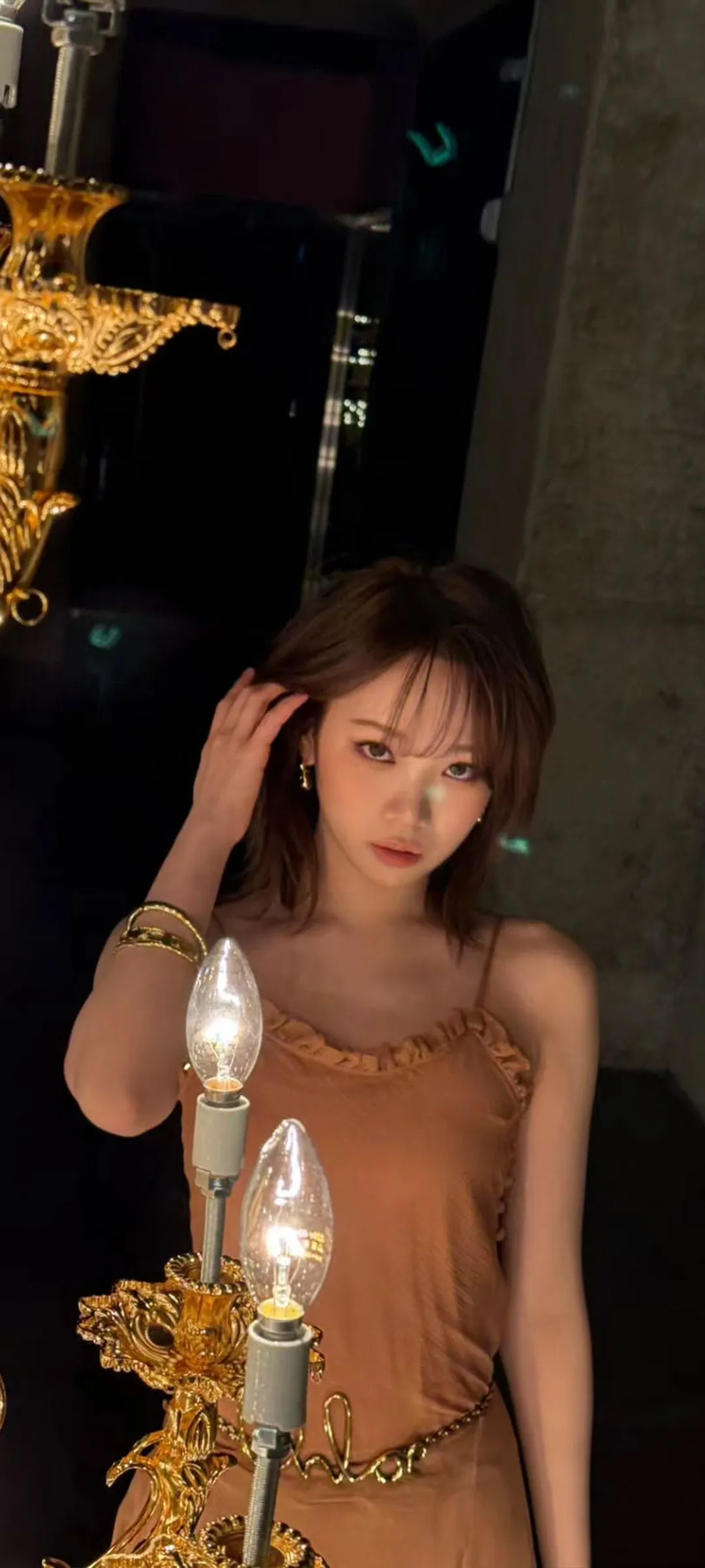 Wallpaper layar kunci hp Kim Chae-won 4K HD download — IZ*ONE, LE SSERAFIM
