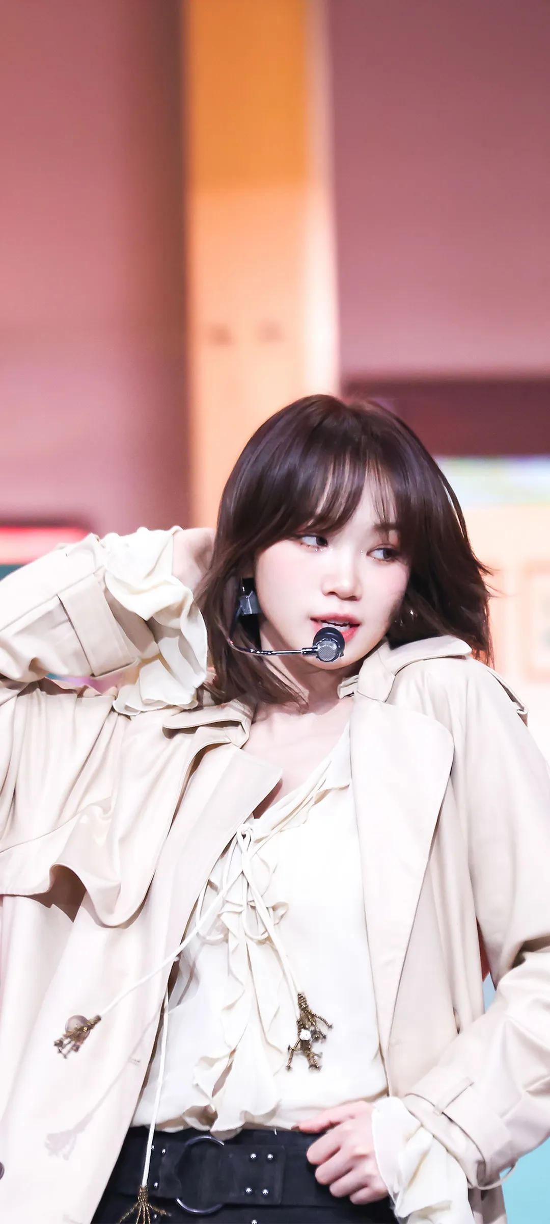 Wallpaper layar kunci hp Kim Chae-won 4K HD download — IZ*ONE, LE SSERAFIM