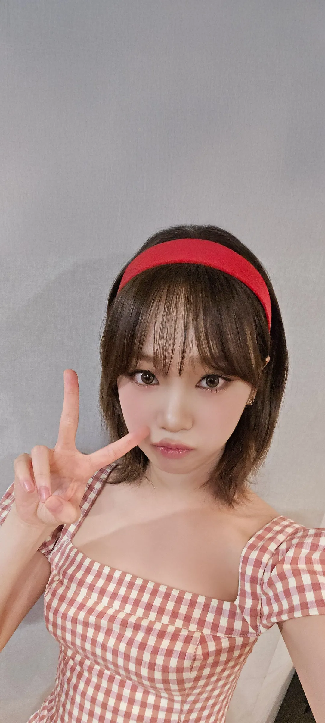 Wallpaper layar kunci hp Kim Chae-won 4K HD download — IZ*ONE, LE SSERAFIM