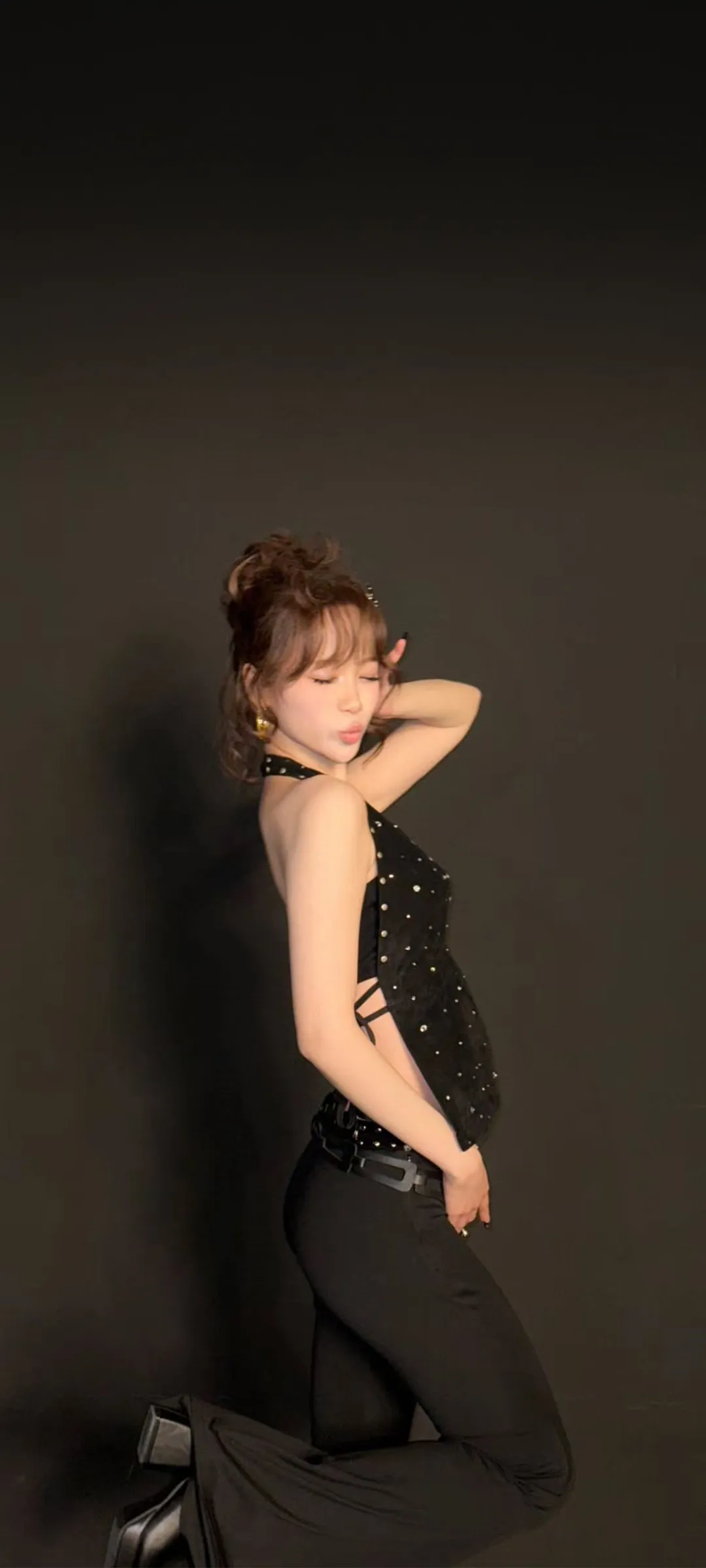 Wallpaper layar kunci hp Kim Chae-won 4K HD download — IZ*ONE, LE SSERAFIM