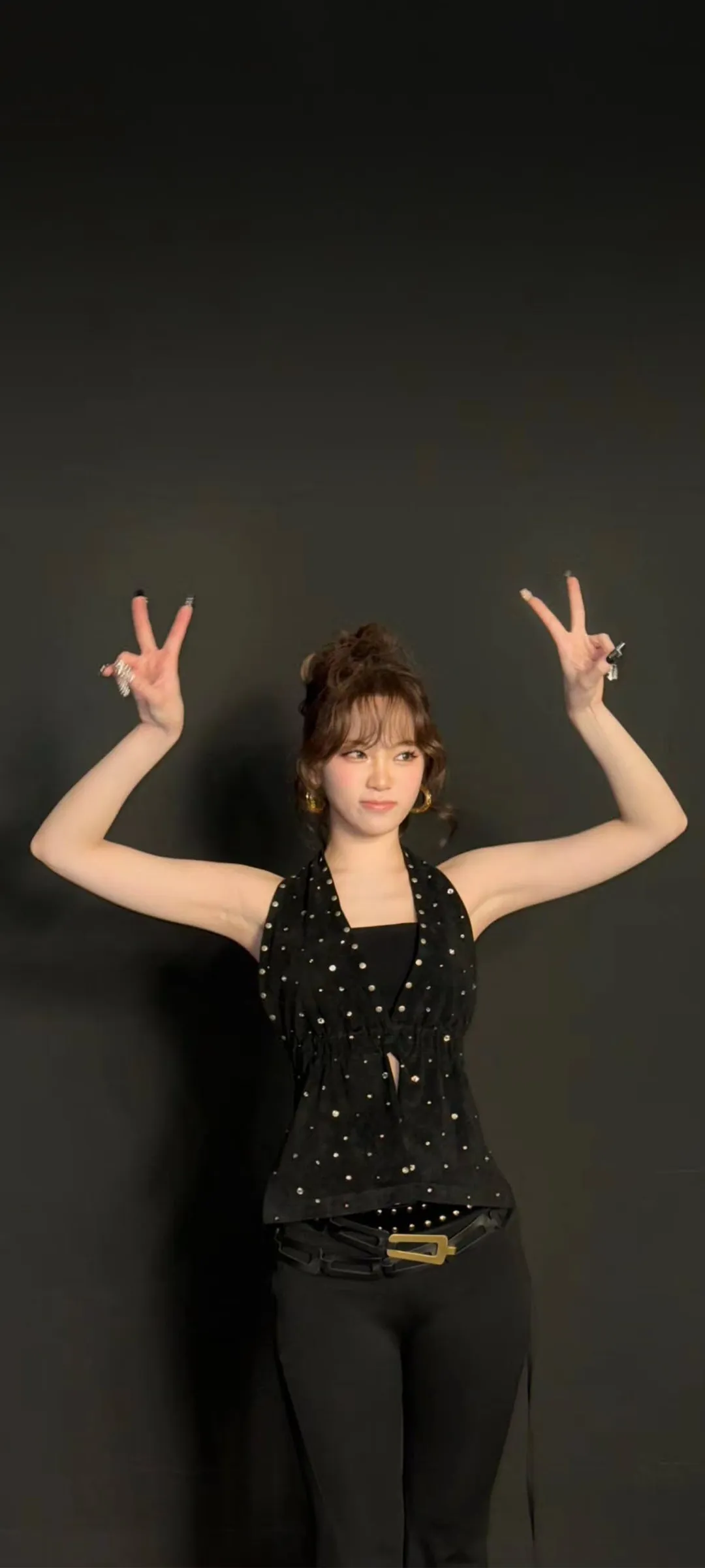 Wallpaper layar kunci hp Kim Chae-won 4K HD download — IZ*ONE, LE SSERAFIM
