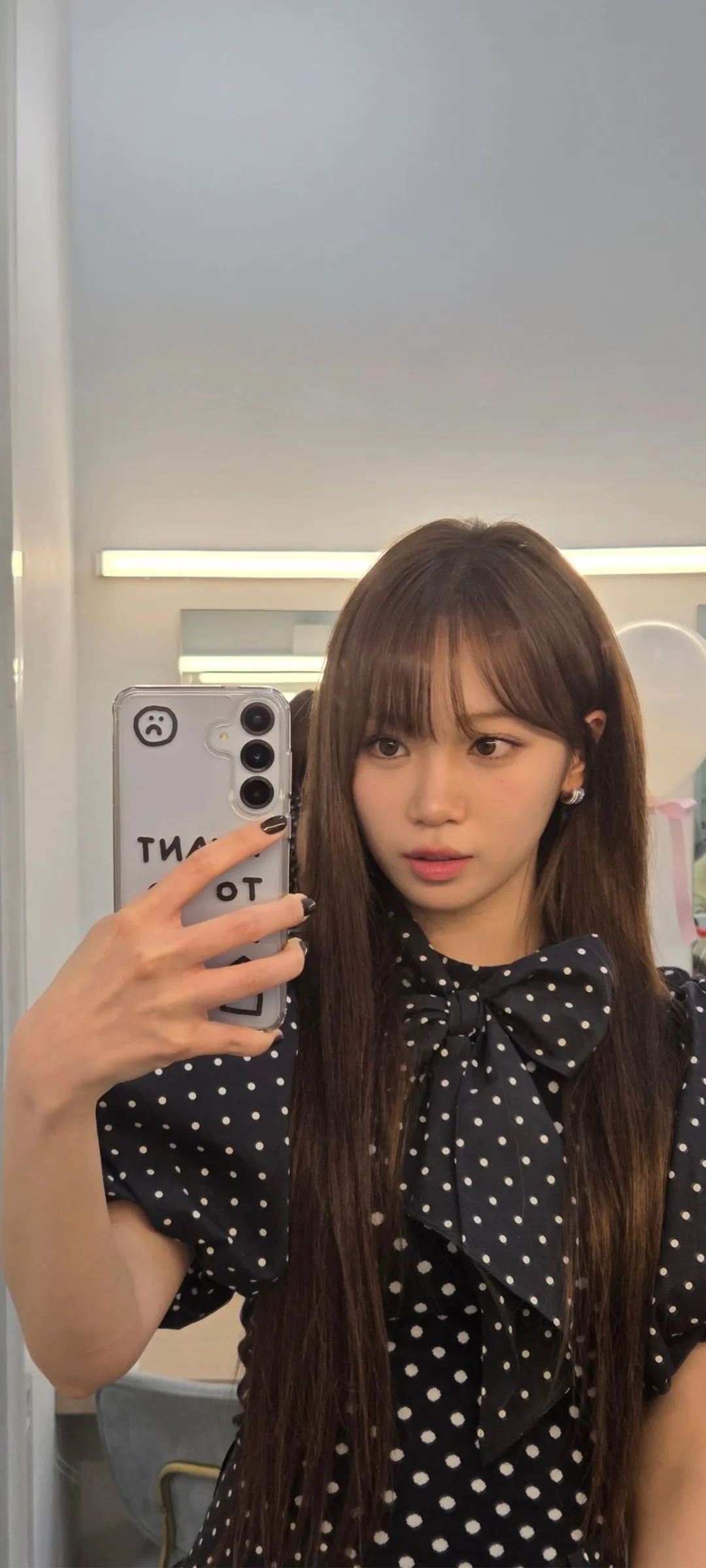 Wallpaper layar kunci hp Kim Chae-won 4K HD download — IZ*ONE, LE SSERAFIM