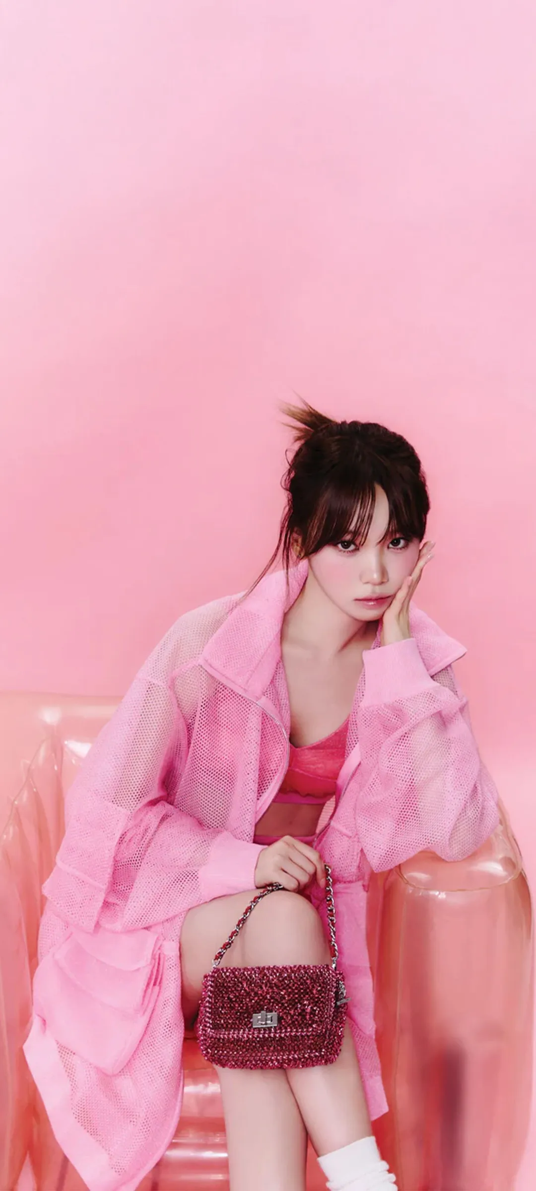 Fondo de pantalla de bloqueo móvil de Kim Chae-won 4K HD descargar — IZ*ONE, LE SSERAFIM