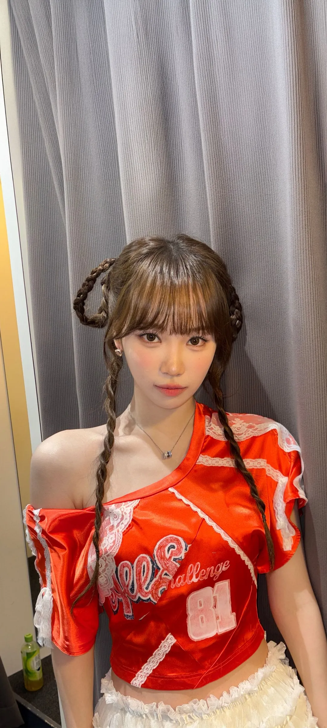 Kim Chae-won lock screen phone wallpaper 4K HD download — IZ*ONE, LE SSERAFIM