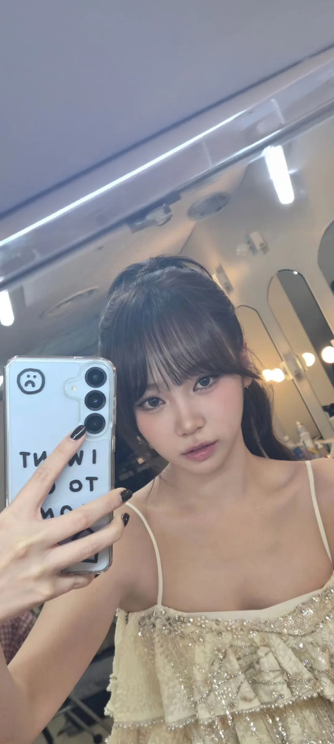 Wallpaper layar kunci hp Kim Chae-won 4K HD download — IZ*ONE, LE SSERAFIM
