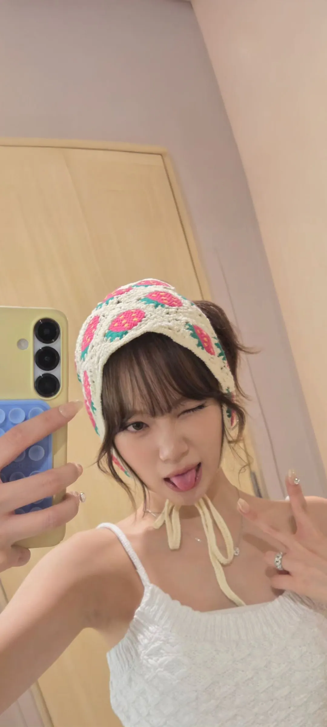 Wallpaper layar kunci hp Kim Chae-won 4K HD download — IZ*ONE, LE SSERAFIM