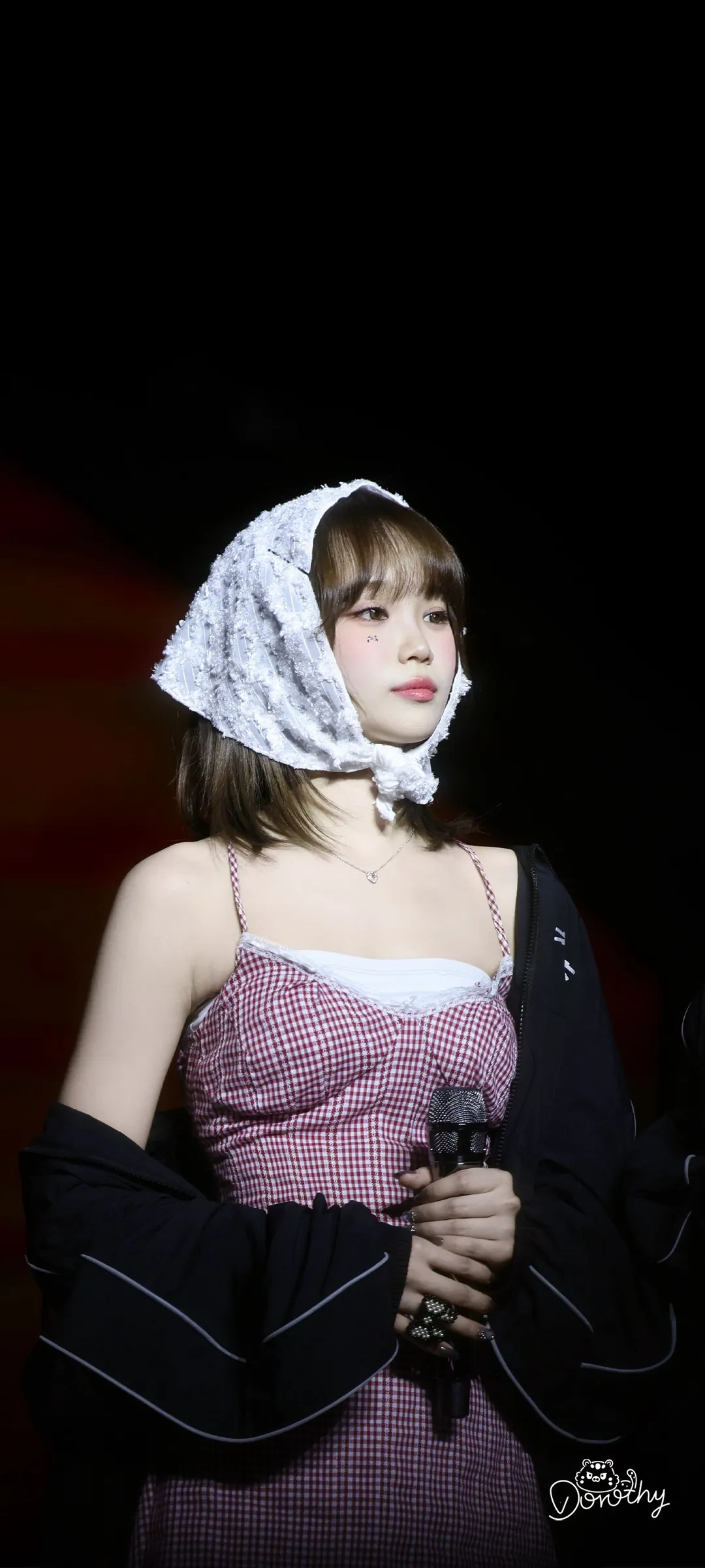 Wallpaper layar kunci hp Kim Chae-won 4K HD download — IZ*ONE, LE SSERAFIM