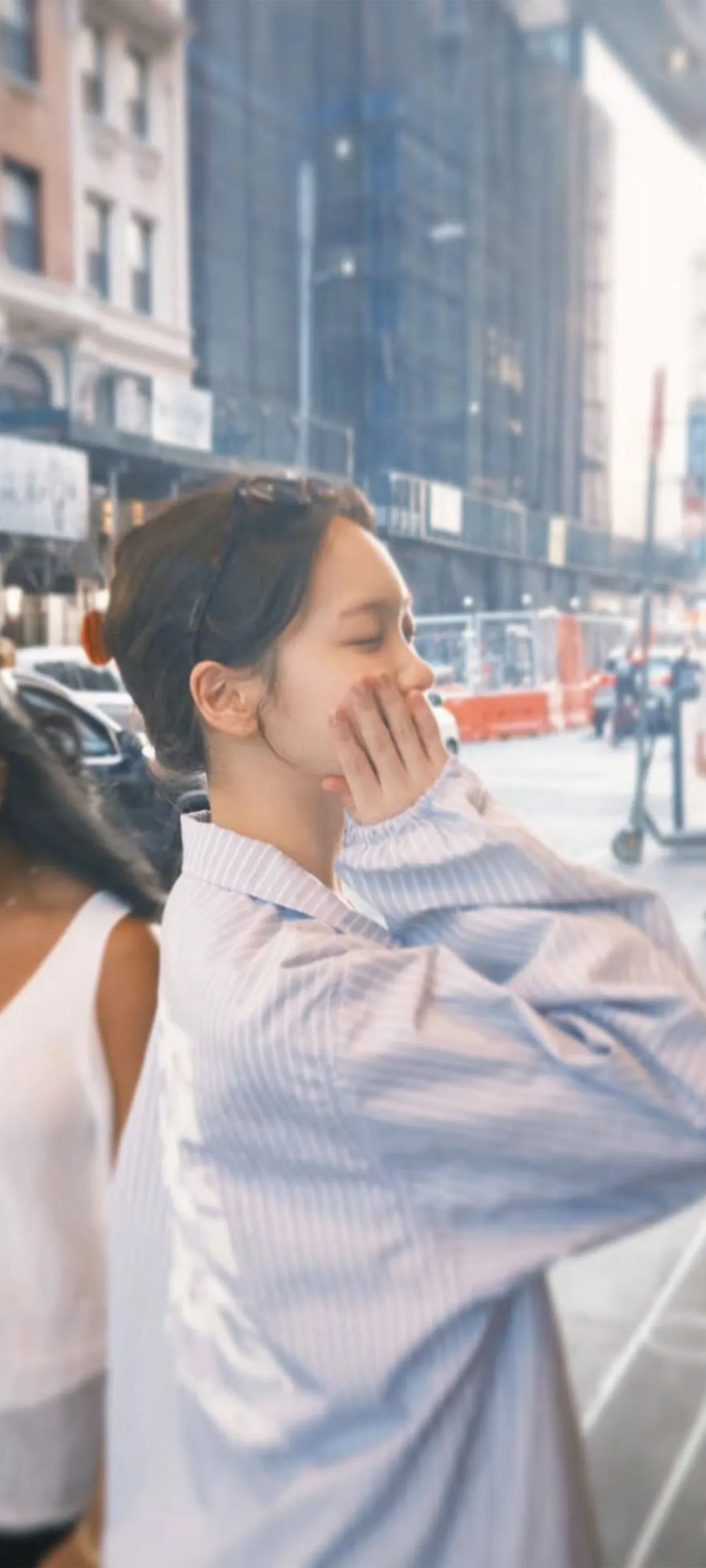 김채원 잠금화면 폰 배경화면 4K HD 다운로드 — 아이즈원, 르세라핌