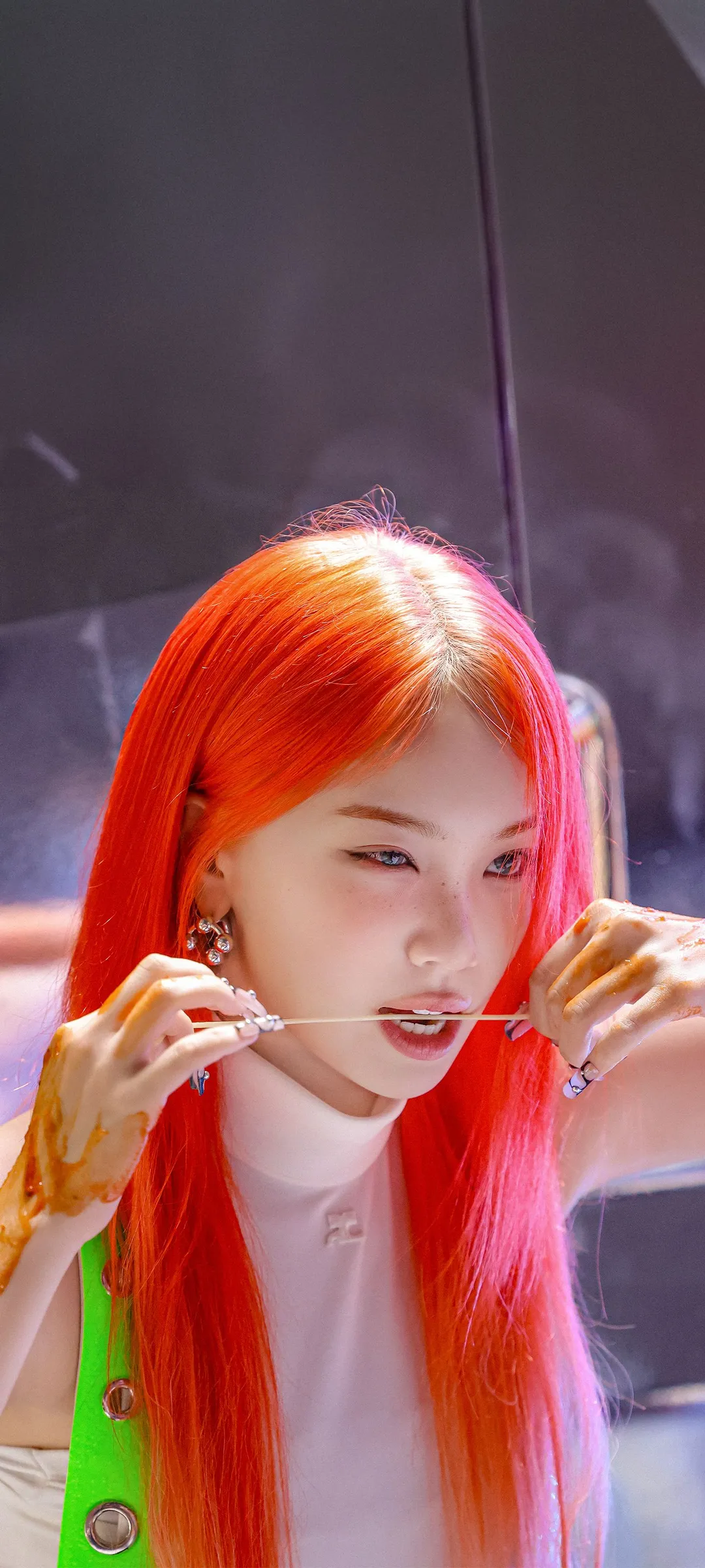 Wallpaper layar kunci hp Kim Chae-won 4K HD download — IZ*ONE, LE SSERAFIM
