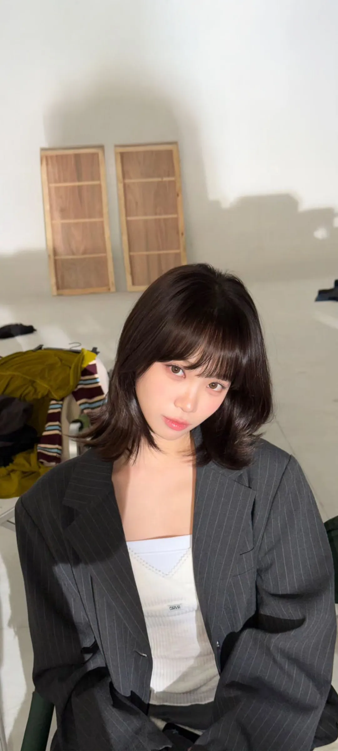 김채원 잠금화면 폰 배경화면 4K HD 다운로드 — 아이즈원, 르세라핌