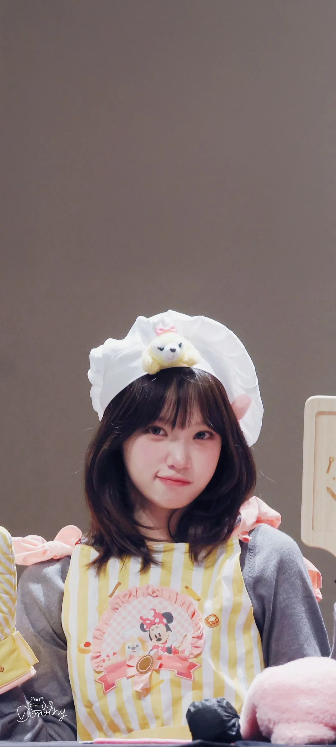 김채원 잠금화면 폰 배경화면 4K HD 다운로드 — 아이즈원, 르세라핌