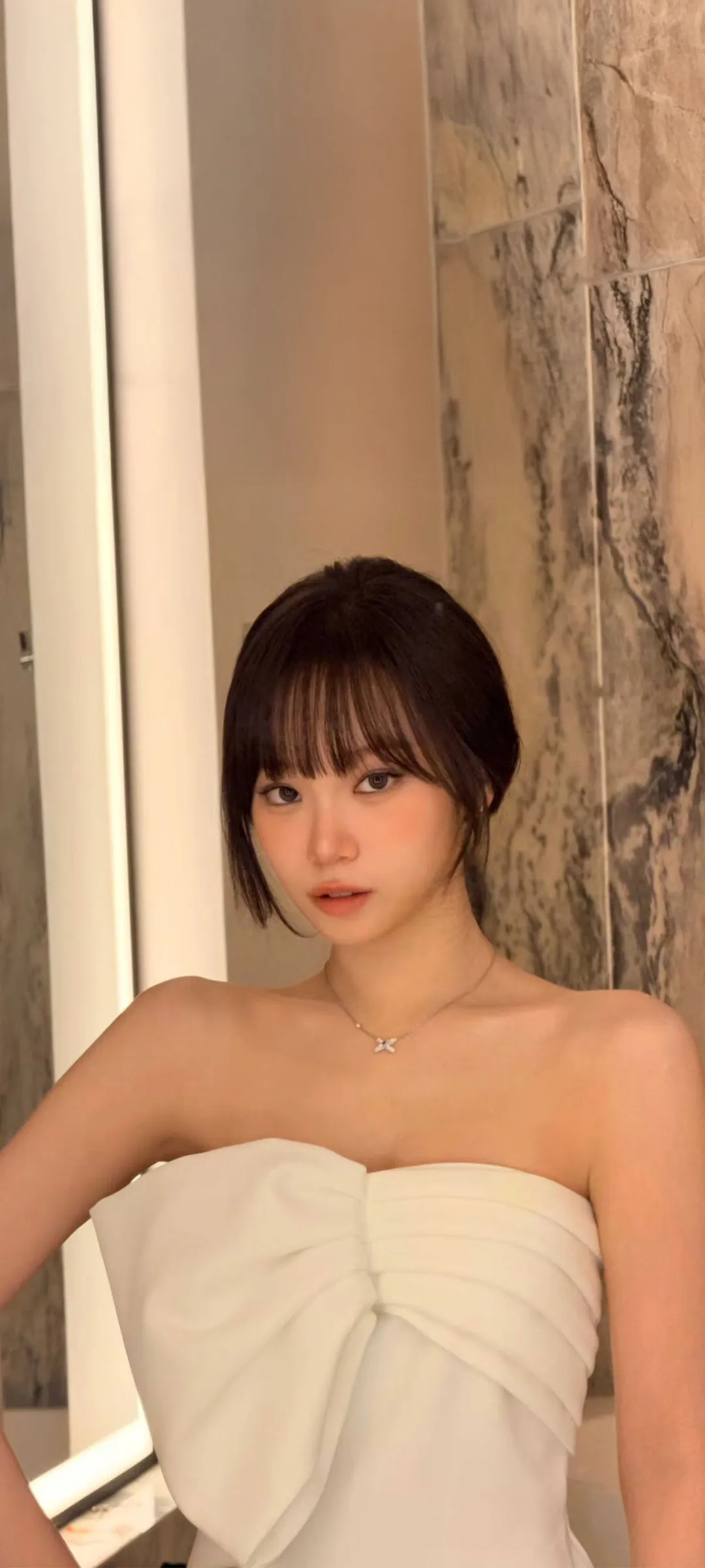 キム・チェウォン スマホロック画面壁紙 4K HD ダウンロード — アイズワン, LE SSERAFIM