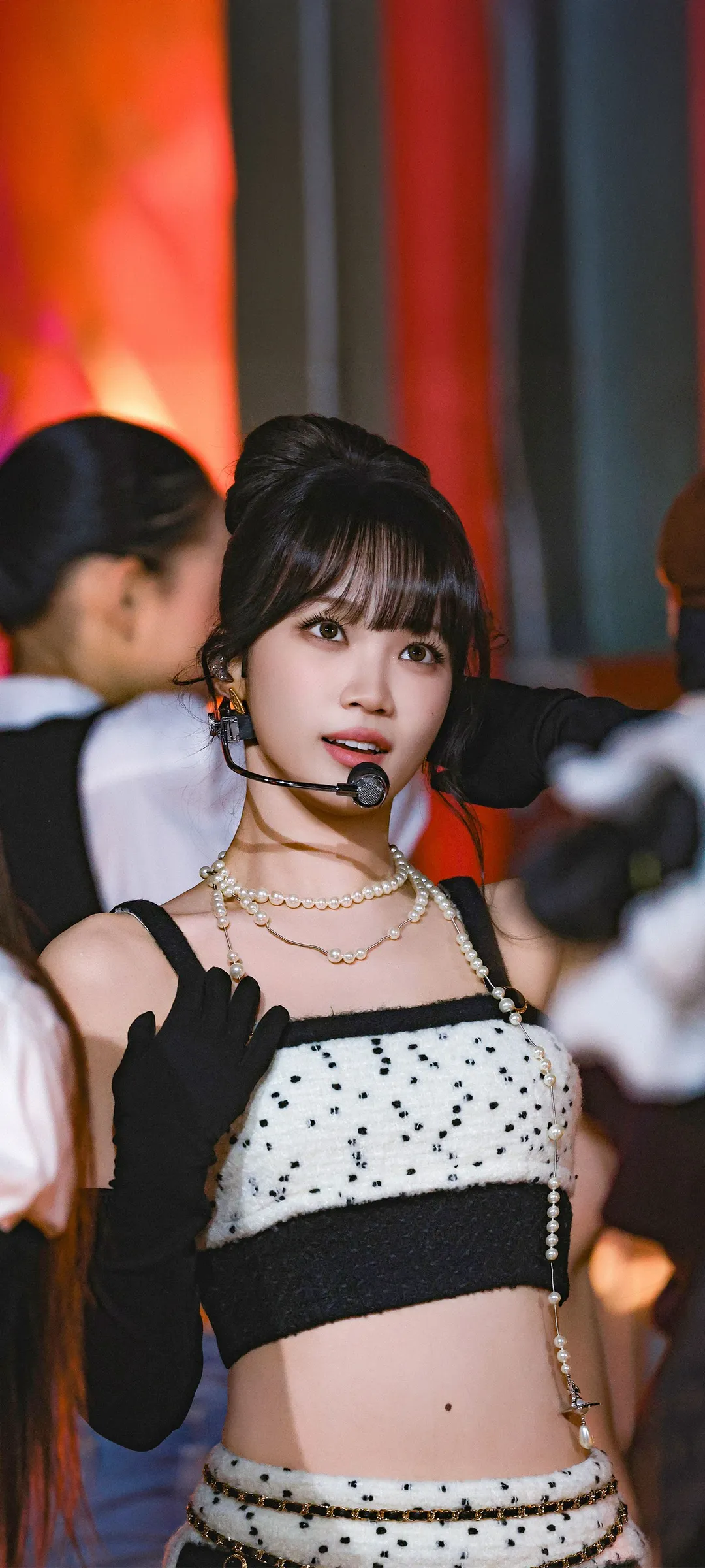 Kim Chae-won lock screen phone wallpaper 4K HD download — IZ*ONE, LE SSERAFIM