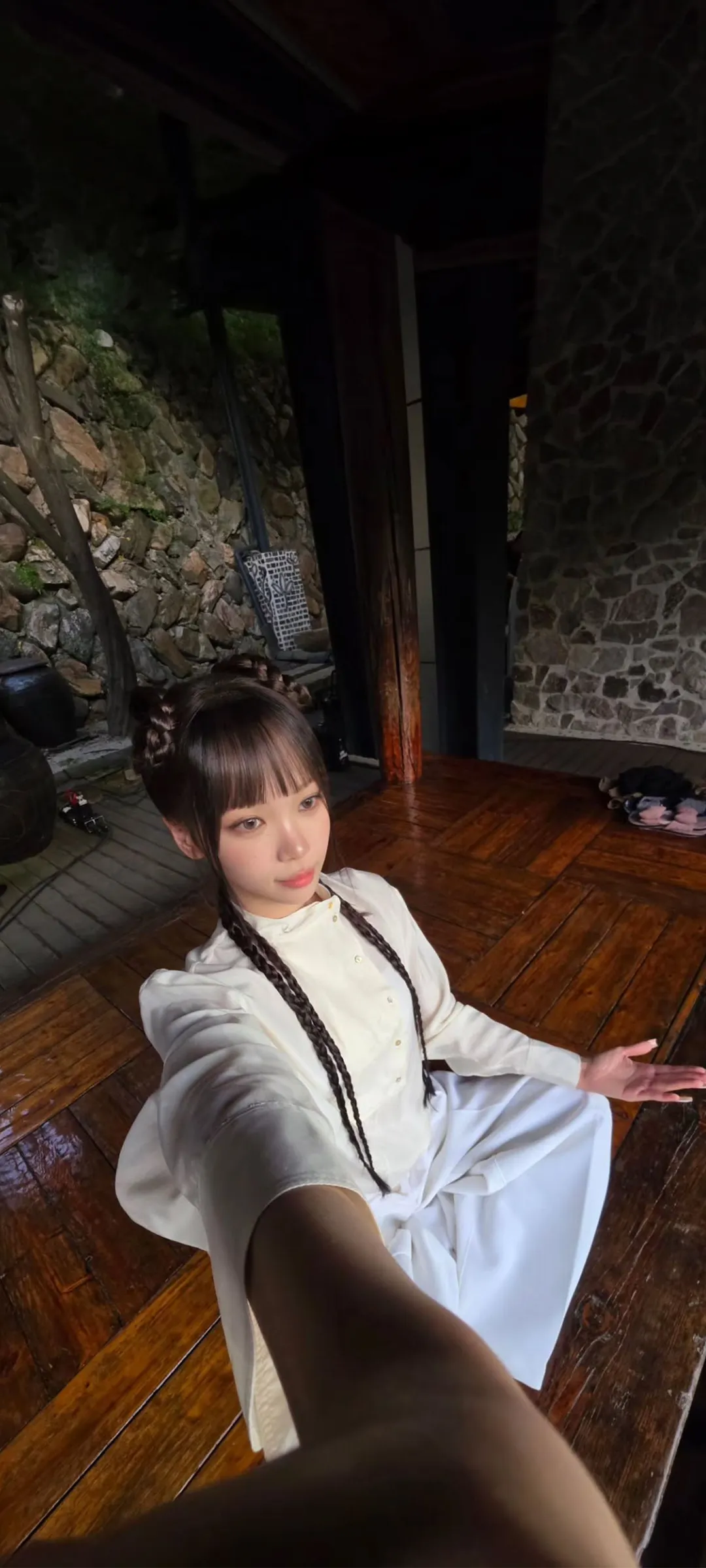김채원 잠금화면 폰 배경화면 4K HD 다운로드 — 아이즈원, 르세라핌