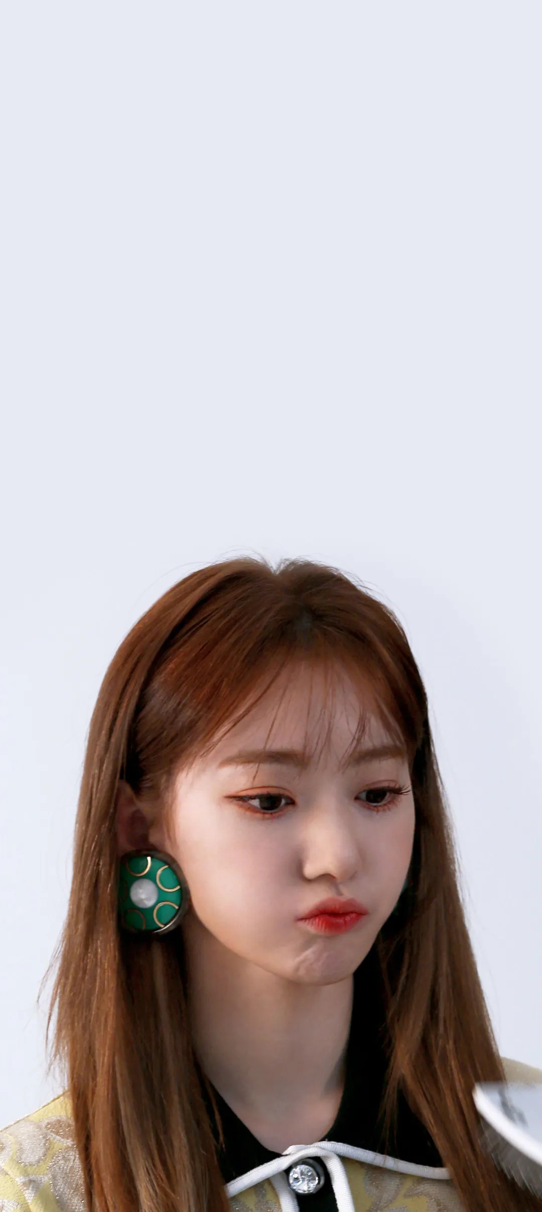Fond d'écran de verrouillage mobile Sakura Miyawaki 4K HD télécharger — IZ*ONE, LE SSERAFIM