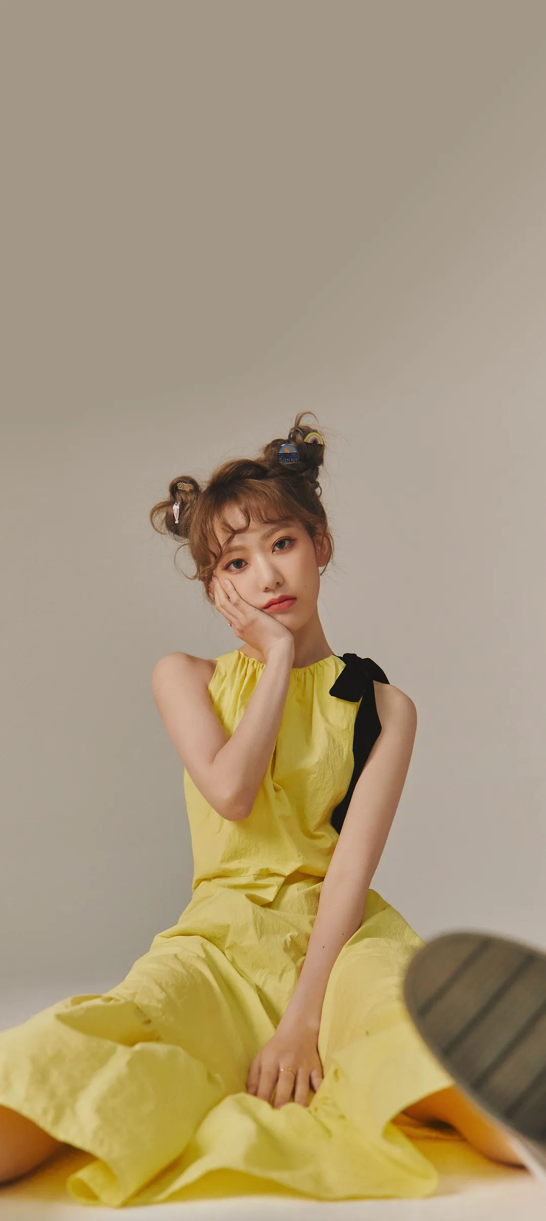 Fond d'écran de verrouillage mobile Sakura Miyawaki 4K HD télécharger — IZ*ONE, LE SSERAFIM