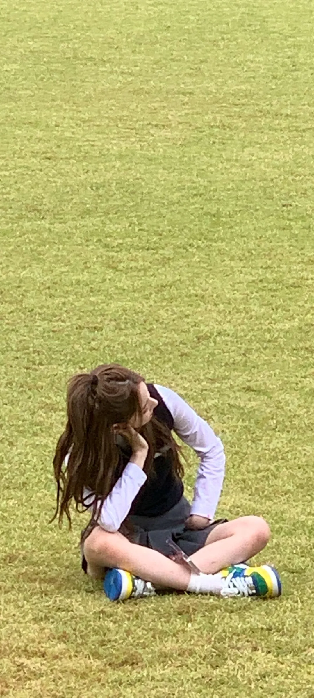 Fond d'écran de verrouillage mobile Sakura Miyawaki 4K HD télécharger — IZ*ONE, LE SSERAFIM