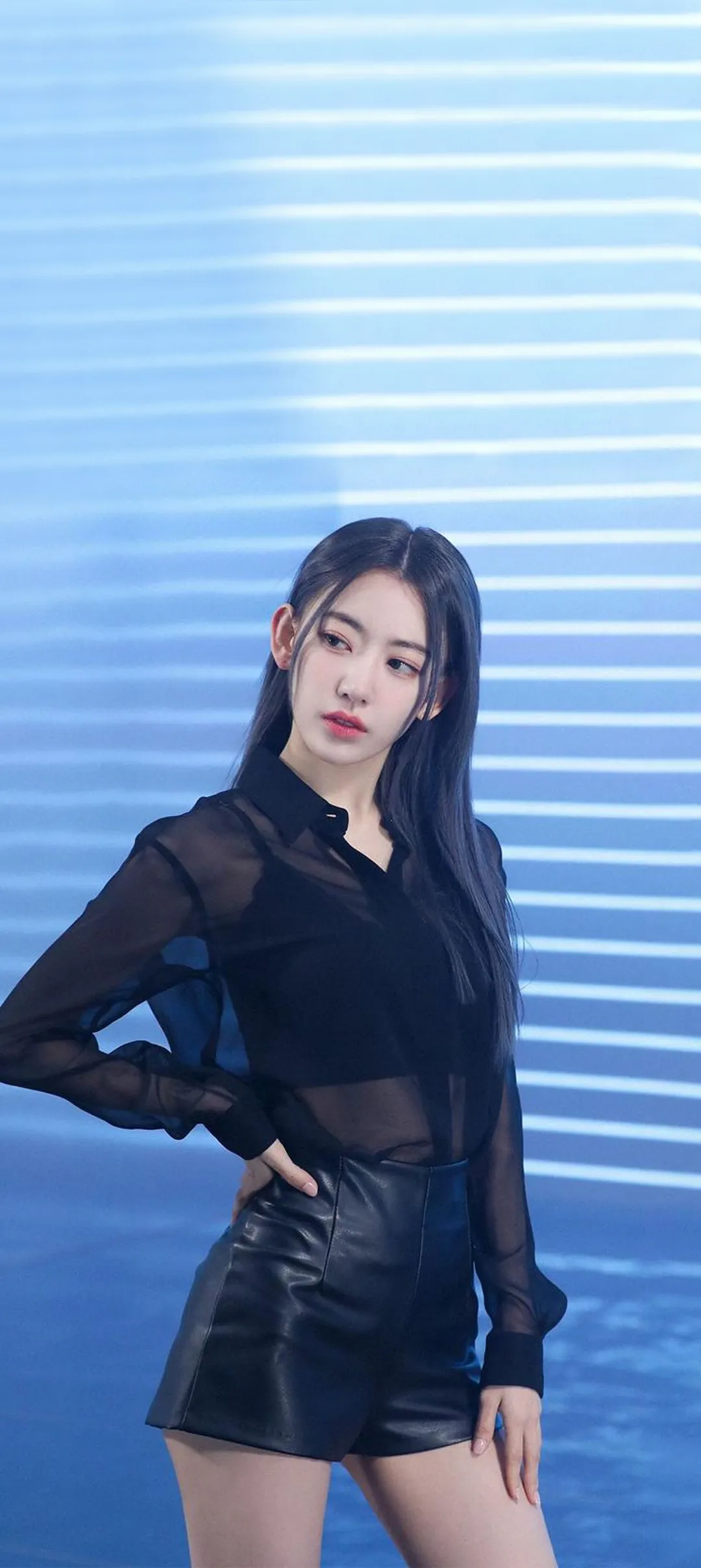 Sakura Miyawaki kilit ekranı telefon duvar kağıdı 4K HD i̇ndir — IZ*ONE, LE SSERAFIM