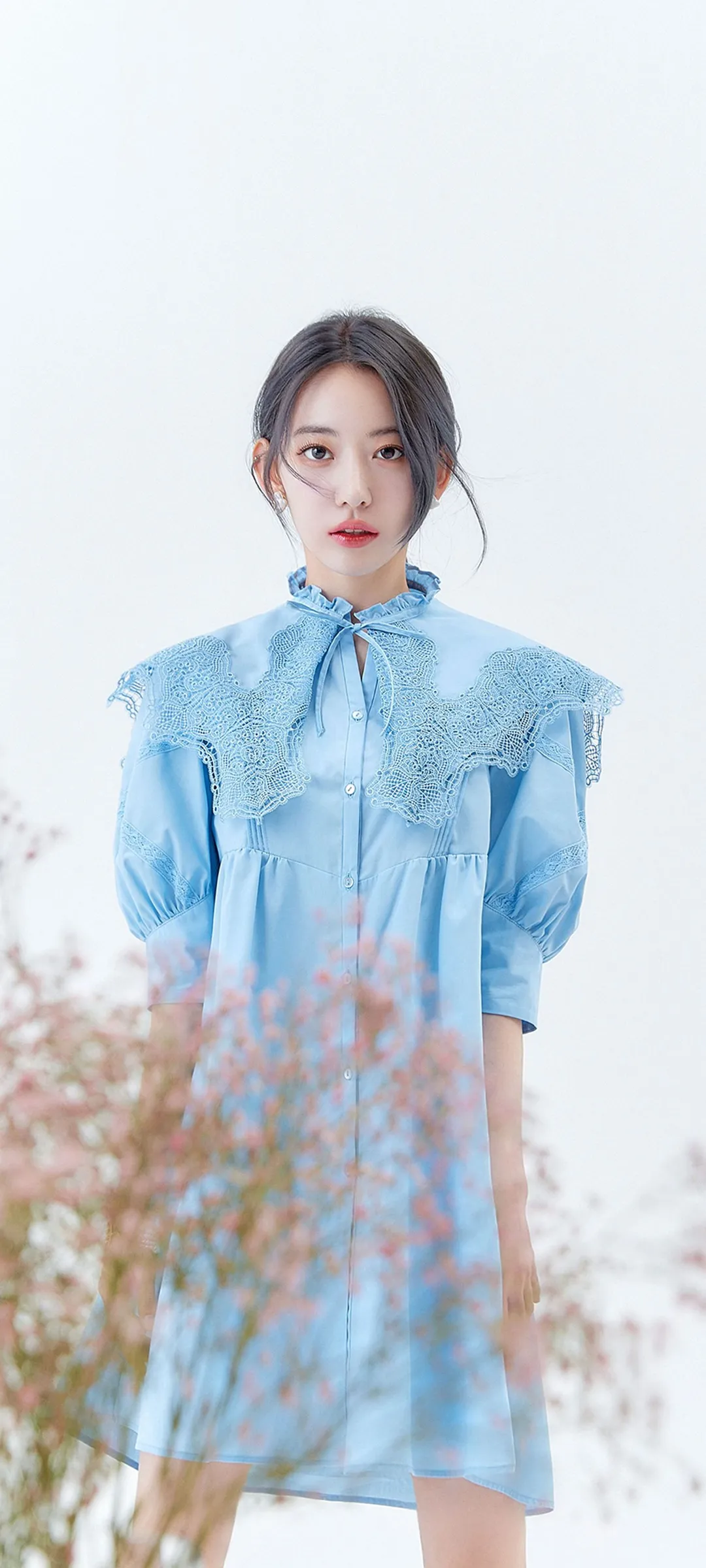 Fond d'écran de verrouillage mobile Sakura Miyawaki 4K HD télécharger — IZ*ONE, LE SSERAFIM