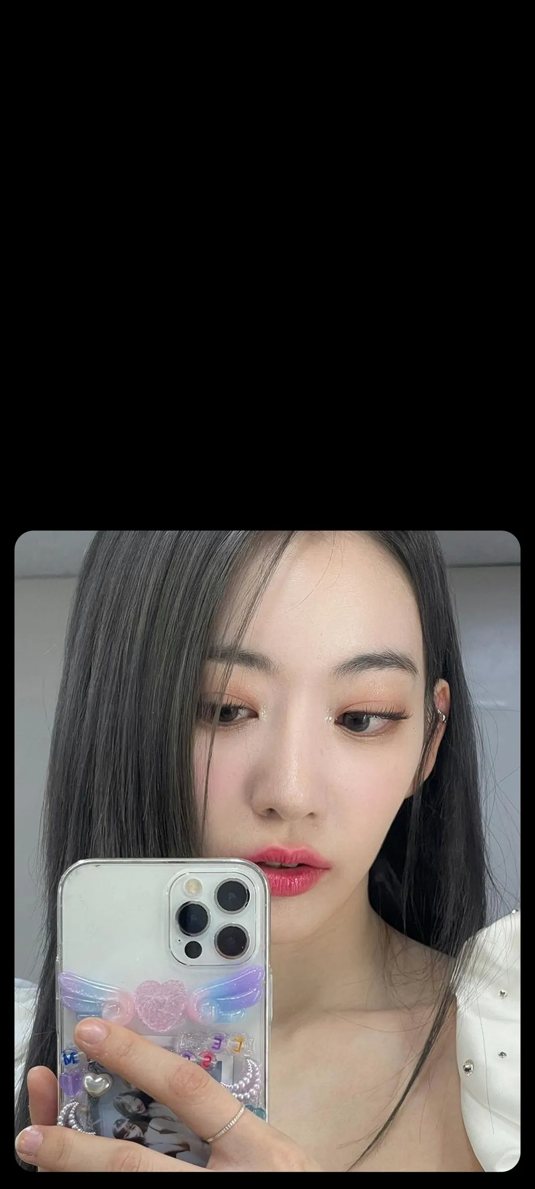 Fond d'écran de verrouillage mobile Sakura Miyawaki 4K HD télécharger — IZ*ONE, LE SSERAFIM