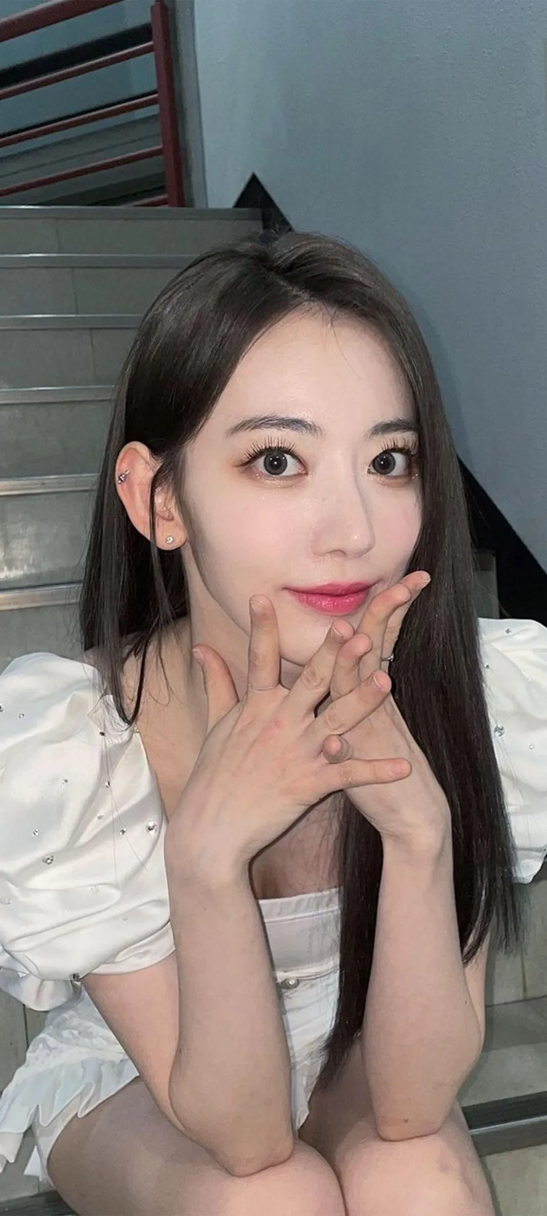 Sakura Miyawaki kilit ekranı telefon duvar kağıdı 4K HD i̇ndir — IZ*ONE, LE SSERAFIM